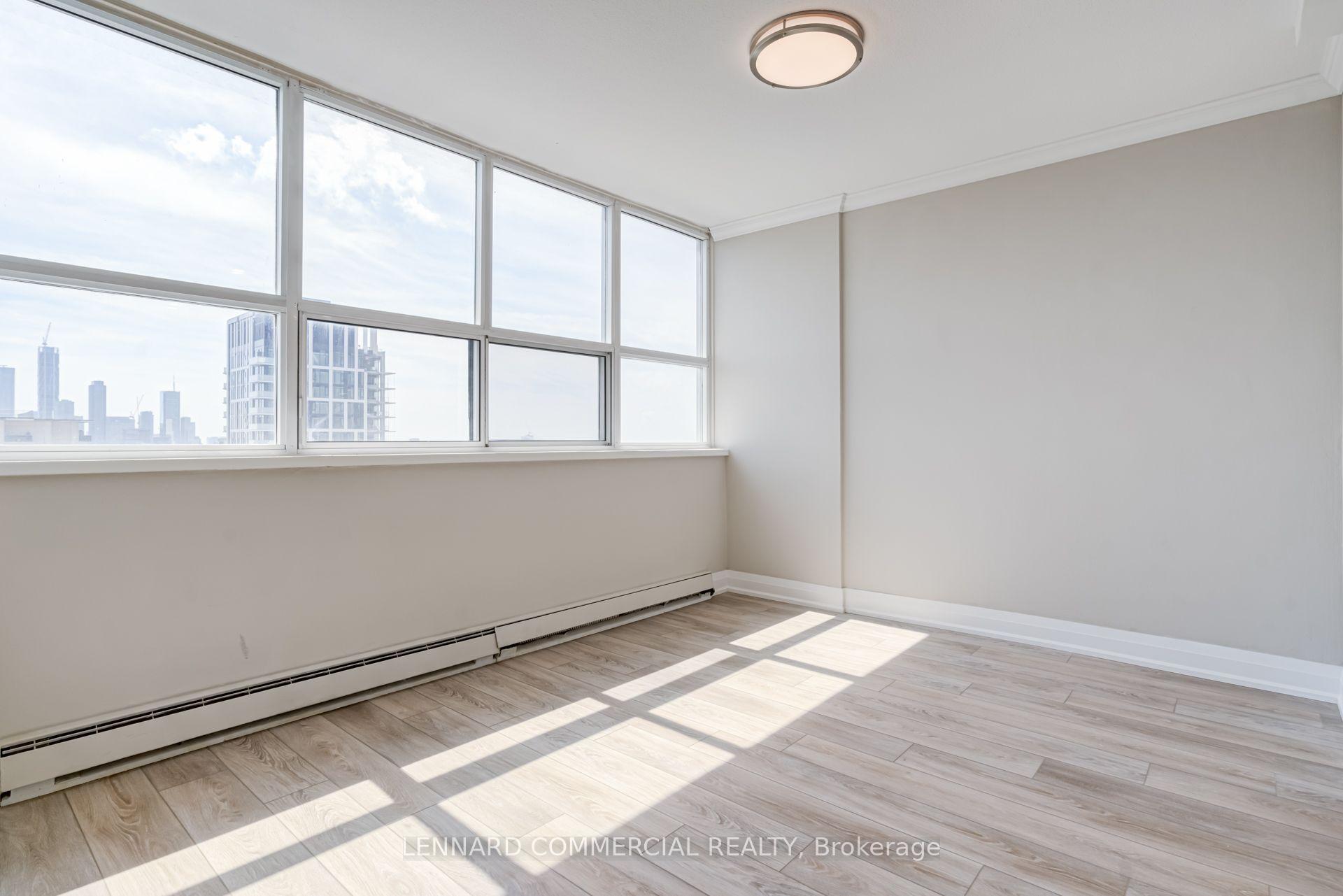 Photo 12 of Unit 3207, 60 Pleasant Boulevard, Toronto, Rosedale-Moore Park — HOMEH