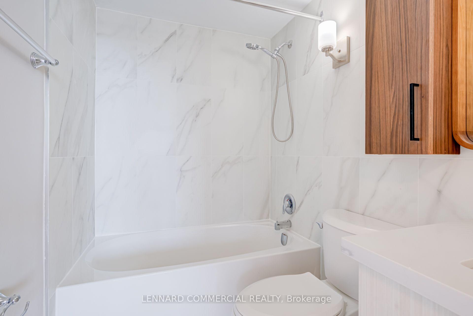 Photo 23 of Unit 3207, 60 Pleasant Boulevard, Toronto, Rosedale-Moore Park — HOMEH