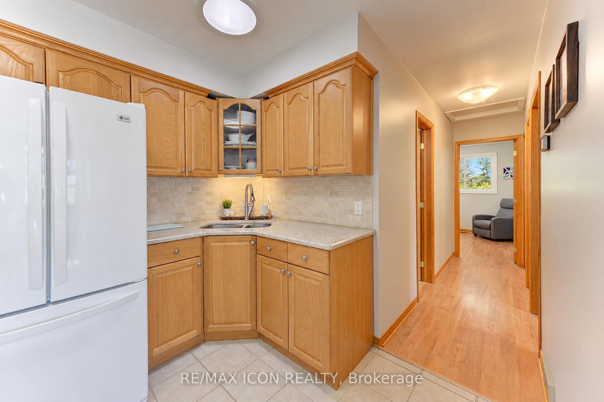 Photo 12 of 31 Grosbeak Road, Woolwich, Elmira — HOMEH