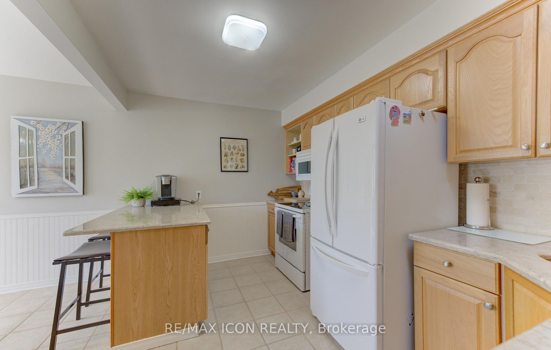 Photo 14 of 31 Grosbeak Road, Woolwich, Elmira — HOMEH