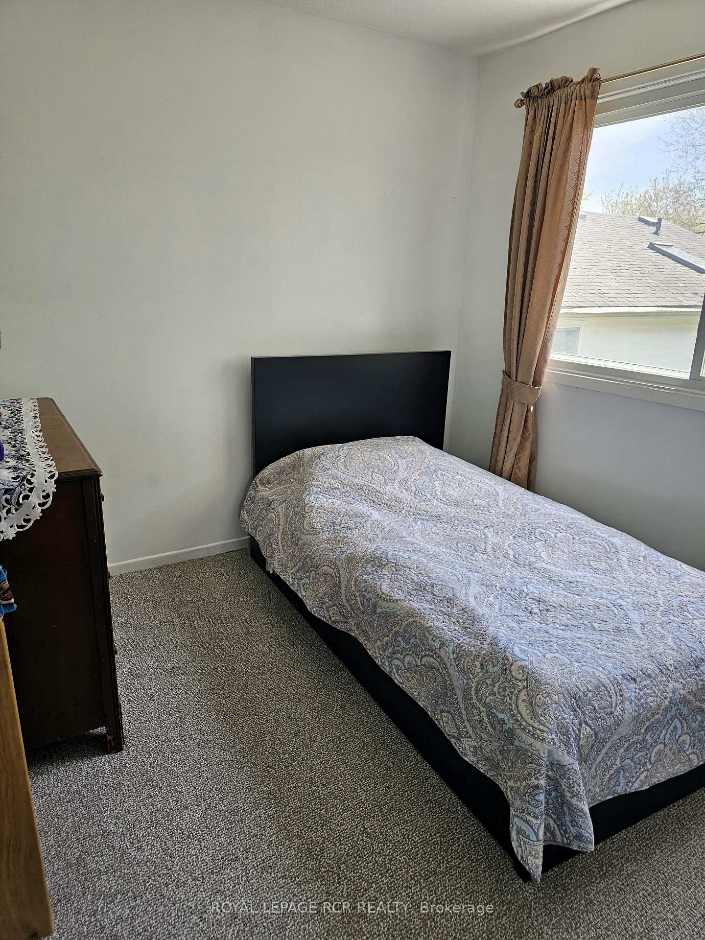 Photo 28 of 856 Magnolia Avenue, Newmarket, Huron Heights-Leslie Valley — HOMEH