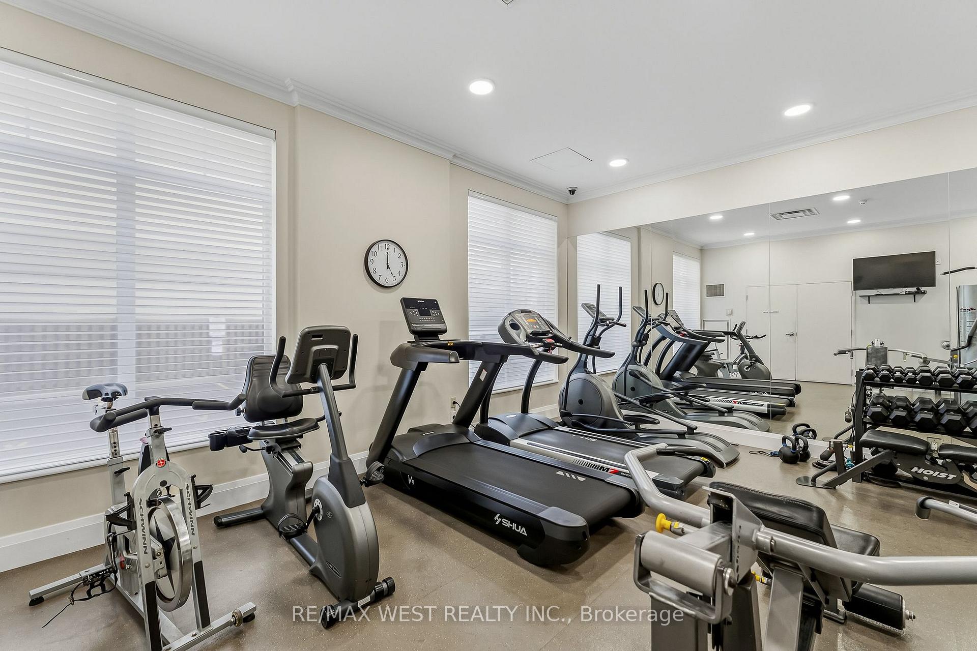 Photo 33 of Unit 402, 4196 Dundas Street W, Etobicoke, Edenbridge-Humber Valley — HOMEH