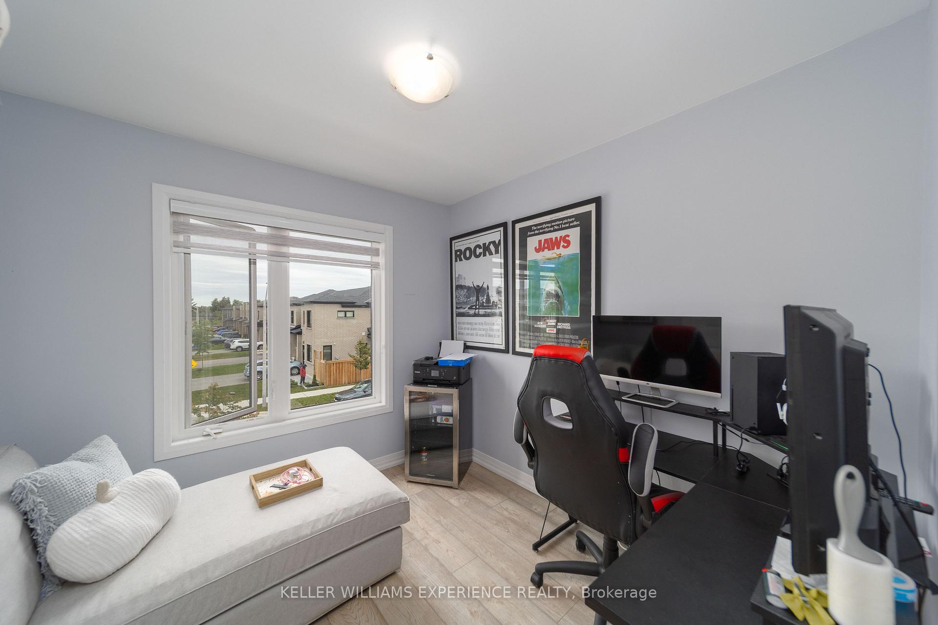 Photo 7 of 77 Gateland Drive, Barrie, Painswick South — HOMEH