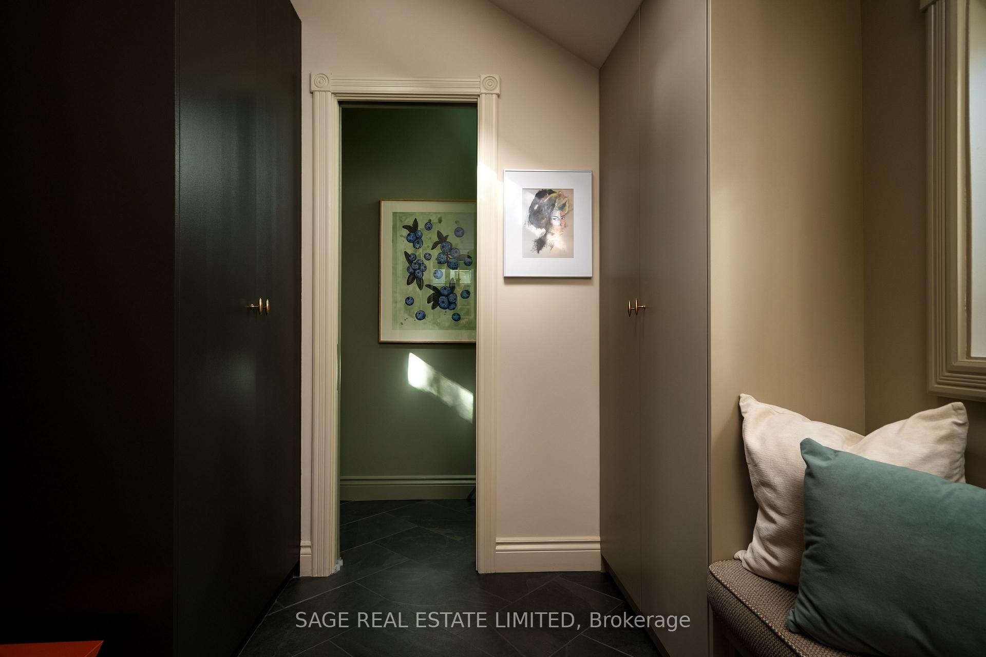 Photo 1 of 27 Callender Street, Toronto, Roncesvalles — HOMEH