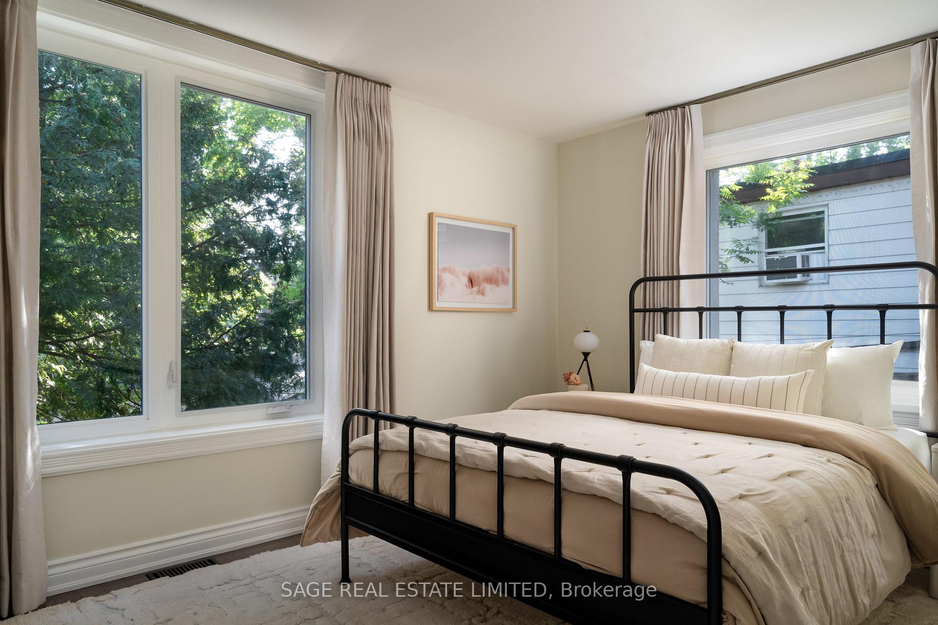 Photo 17 of 27 Callender Street, Toronto, Roncesvalles — HOMEH