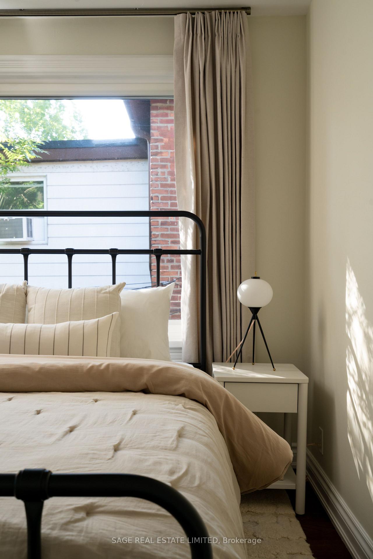 Photo 19 of 27 Callender Street, Toronto, Roncesvalles — HOMEH