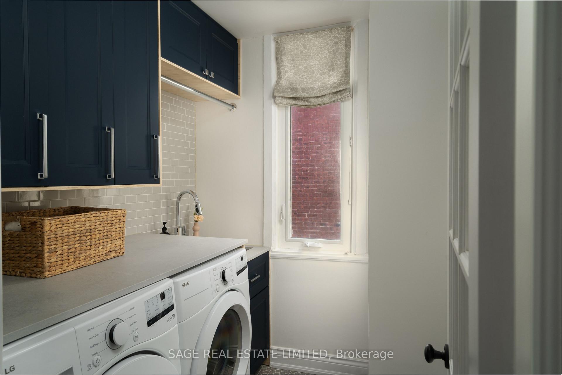 Photo 20 of 27 Callender Street, Toronto, Roncesvalles — HOMEH