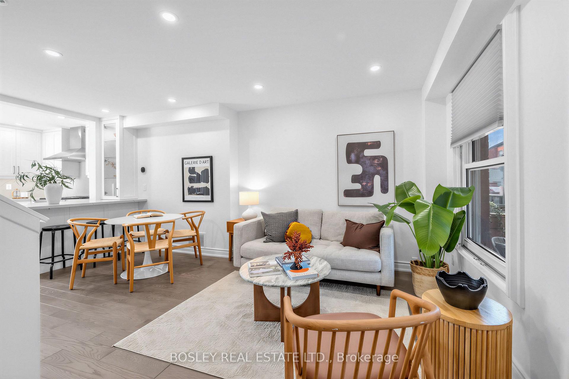 Photo 3 of 153 Lambertlodge Avenue, Toronto, Wychwood — HOMEH