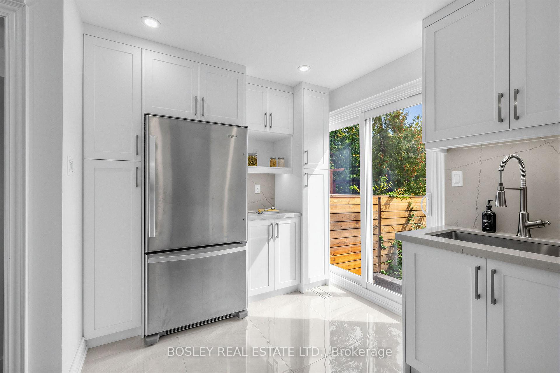 Photo 9 of 153 Lambertlodge Avenue, Toronto, Wychwood — HOMEH