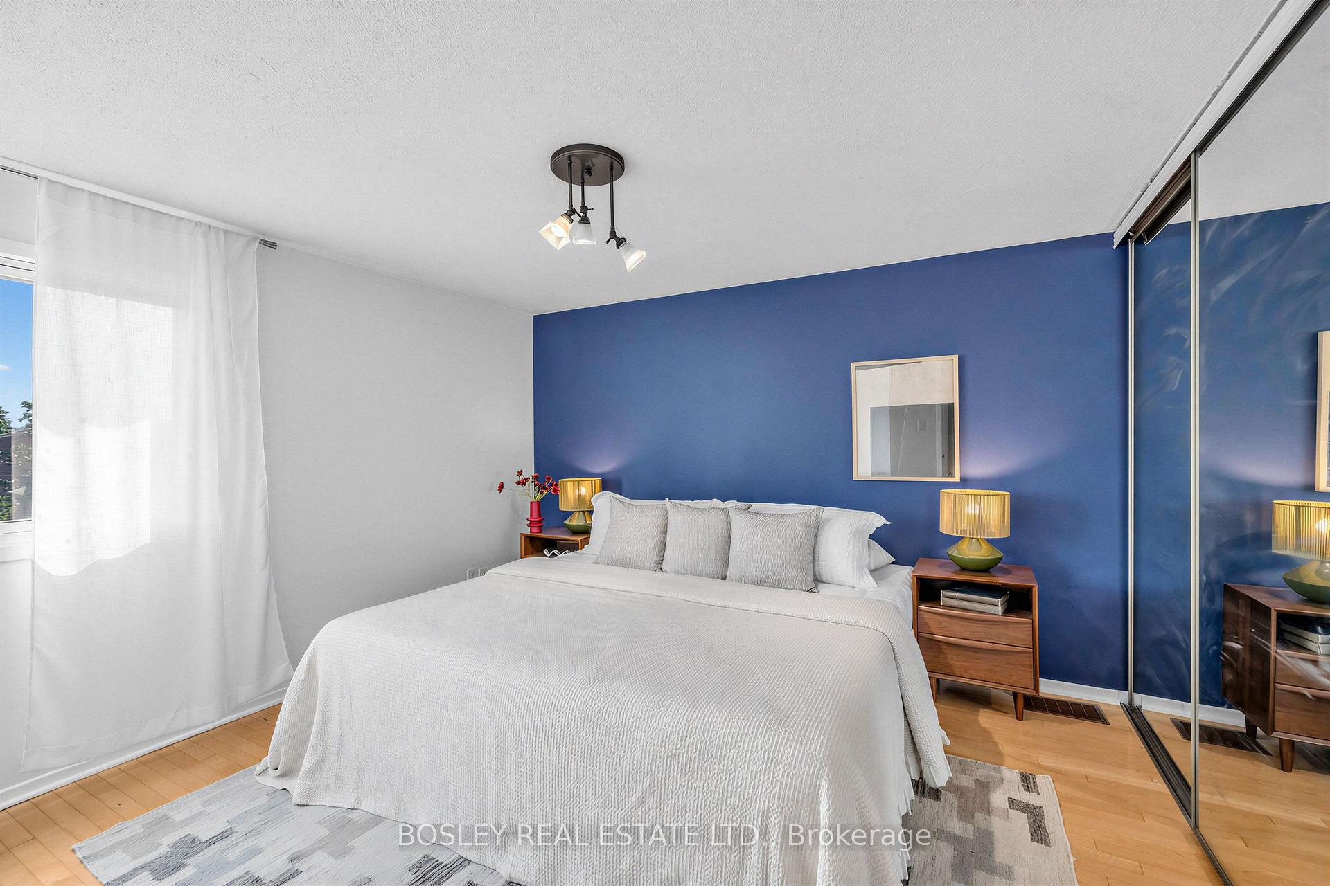 Photo 14 of 153 Lambertlodge Avenue, Toronto, Wychwood — HOMEH