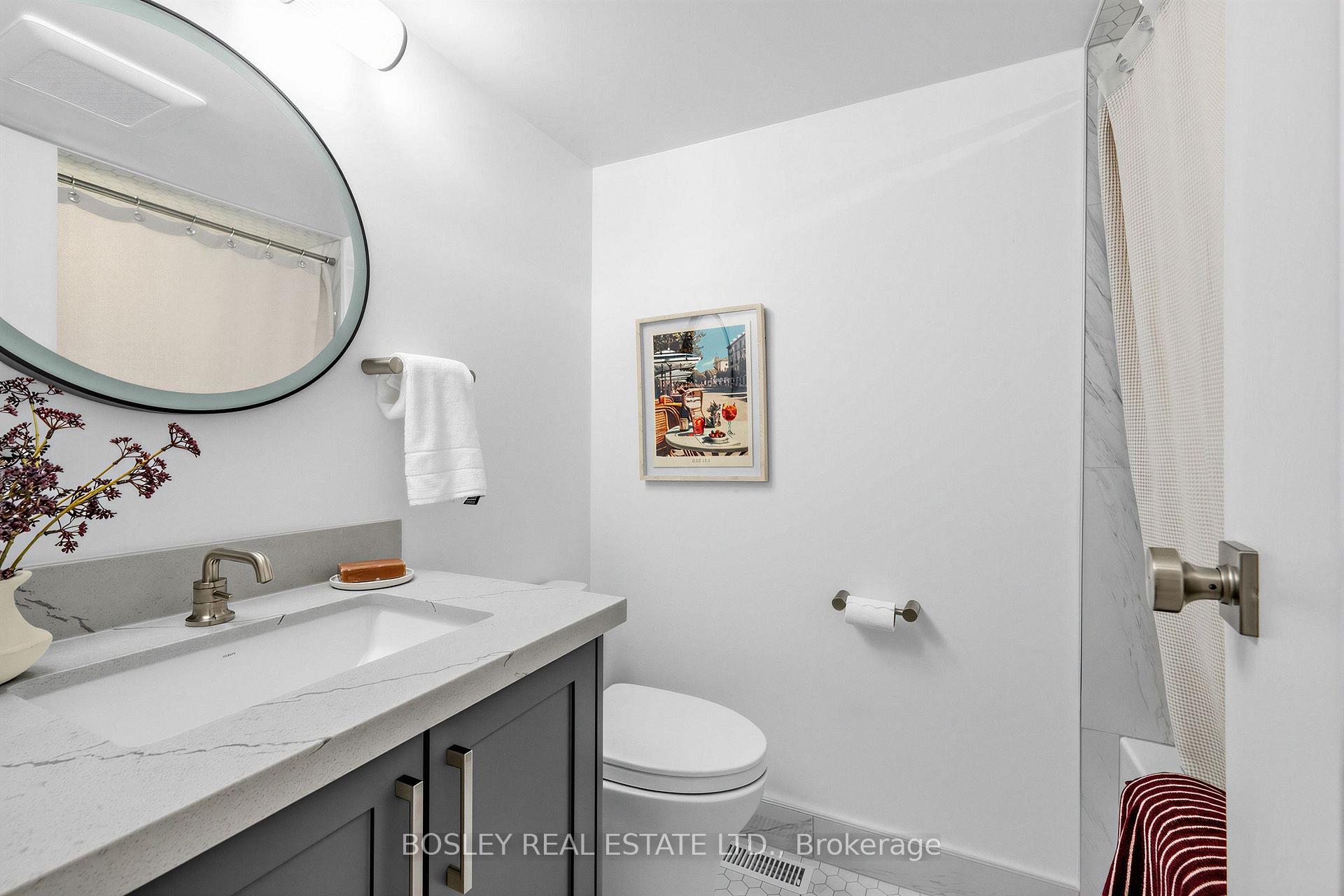 Photo 22 of 153 Lambertlodge Avenue, Toronto, Wychwood — HOMEH