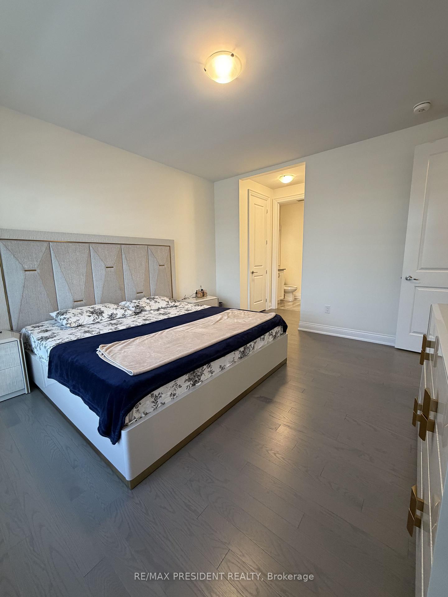 Photo 3 of Unit (Room), 115 Ballantyne Boulevard, Vaughan, Vellore Village — HOMEH