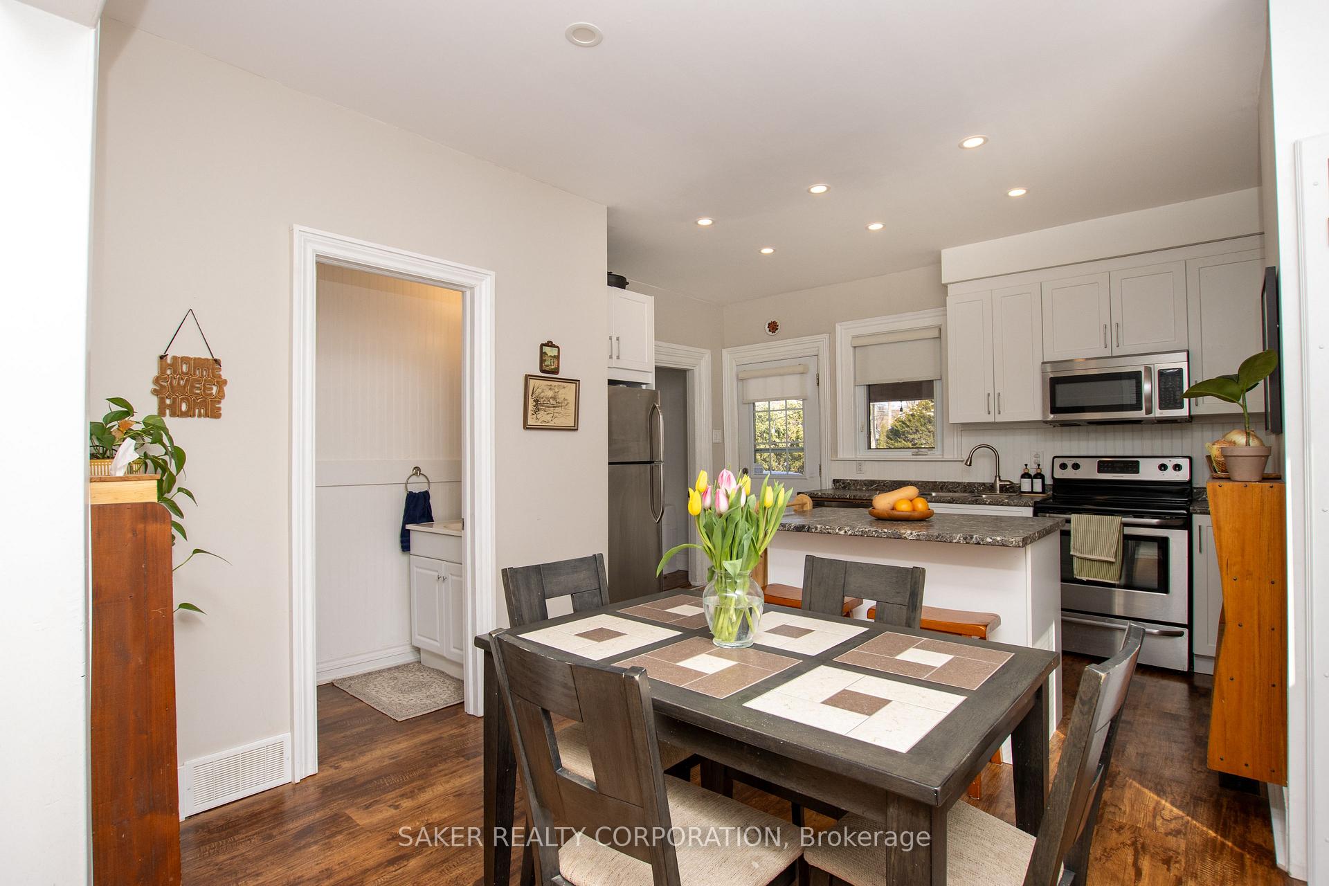 Photo 9 of 688 William Street, London, East F — HOMEH