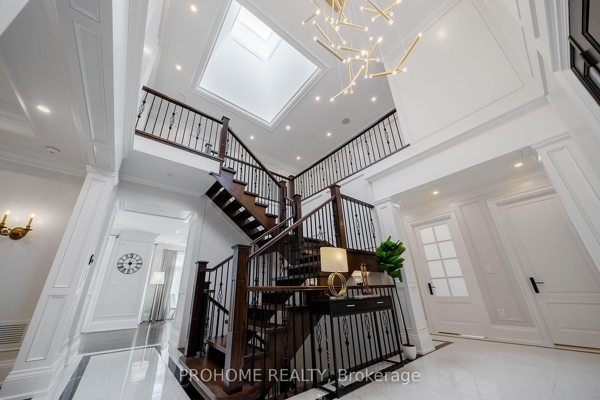 Photo 7 of 96 Briarwood Road, Markham, Unionville — HOMEH