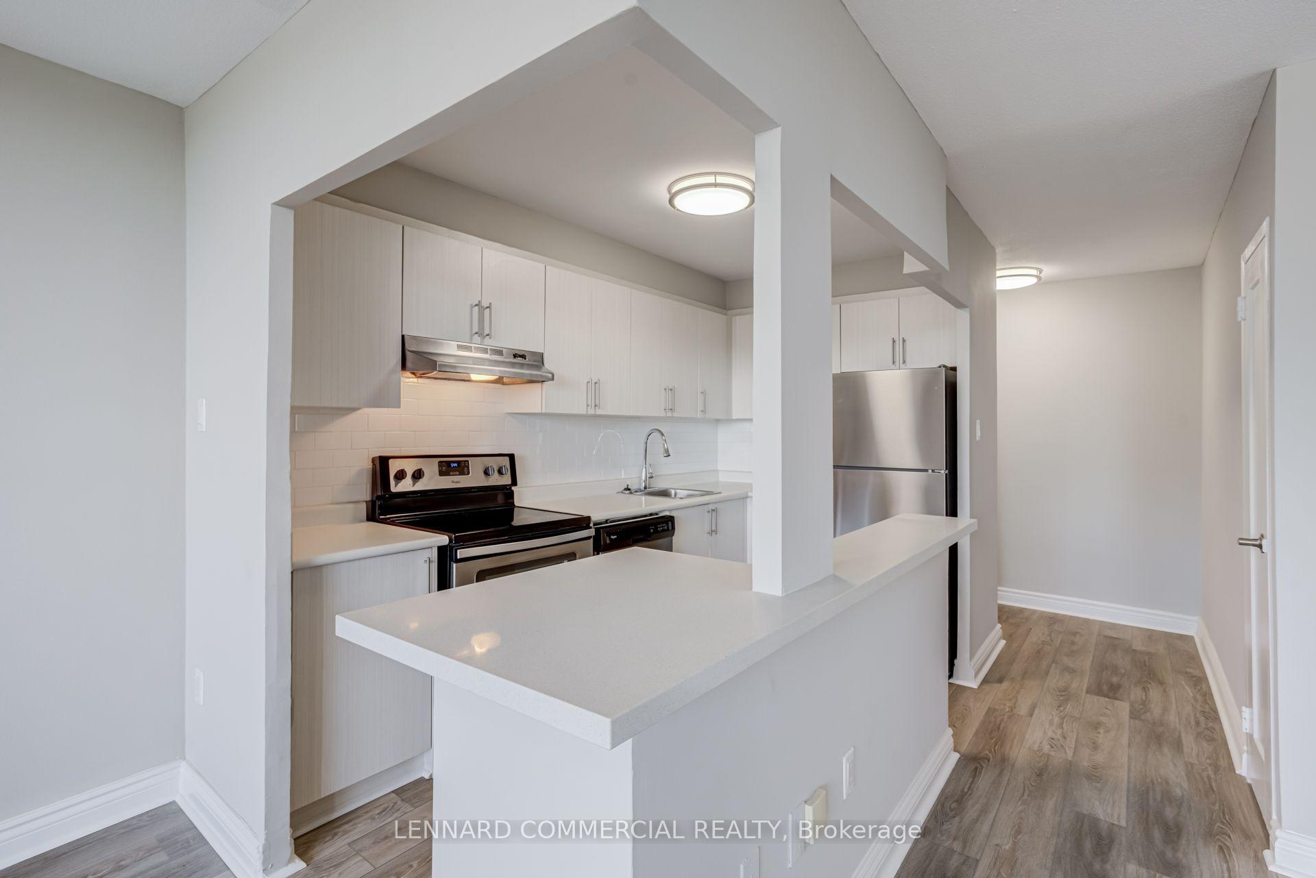 Photo 6 of Unit 2806, 60 Pleasant Boulevard, Toronto, Rosedale-Moore Park — HOMEH
