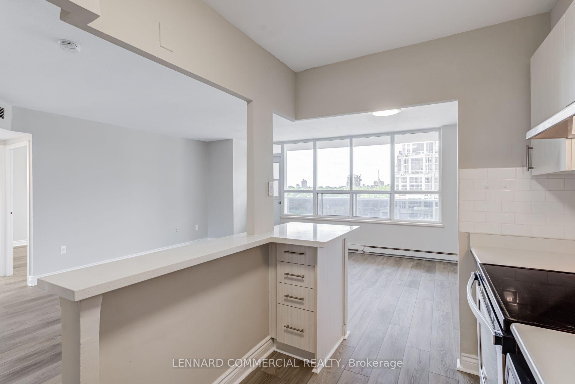 Photo 10 of Unit 2806, 60 Pleasant Boulevard, Toronto, Rosedale-Moore Park — HOMEH