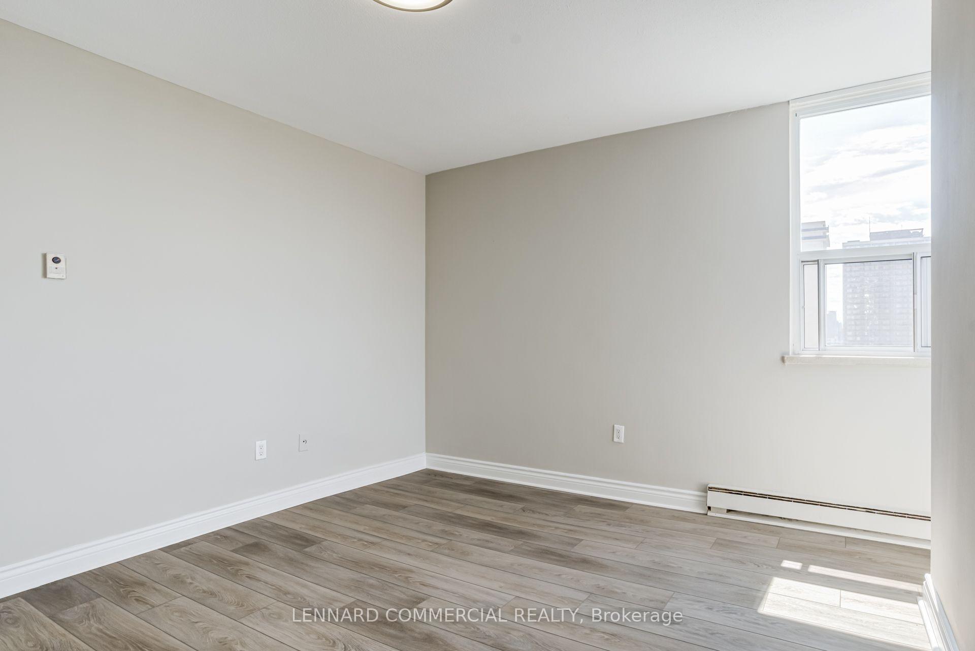 Photo 15 of Unit 2806, 60 Pleasant Boulevard, Toronto, Rosedale-Moore Park — HOMEH