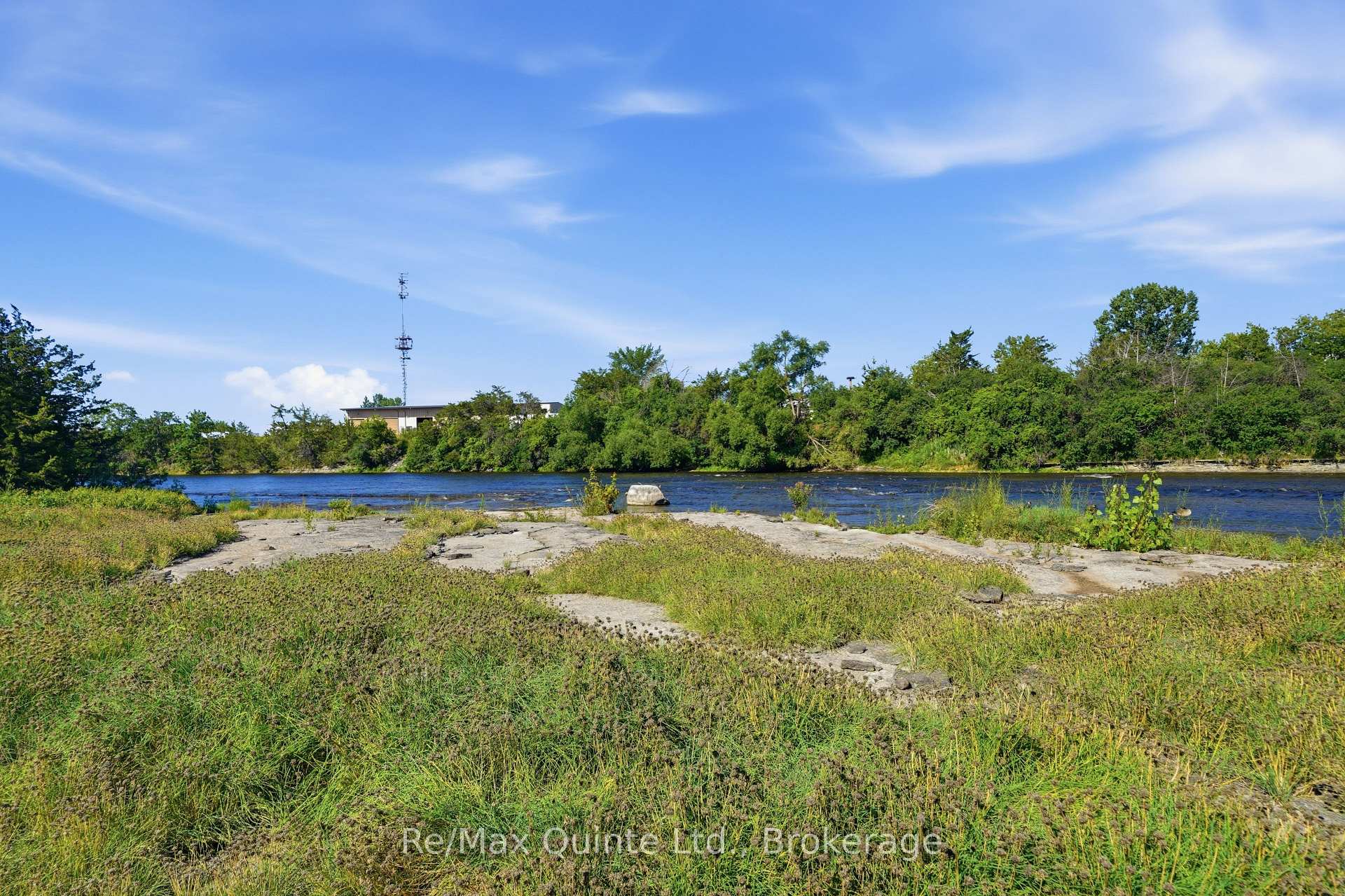 Photo 42 of 111 Cannifton Road N, Belleville, Thurlow Ward — HOMEH