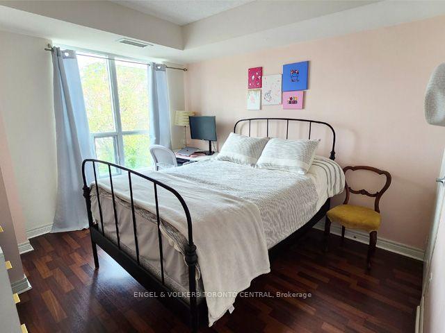 Photo 6 of Unit 330, 60 Fairfax Crescent, Scarborough, Clairlea-Birchmount — HOMEH