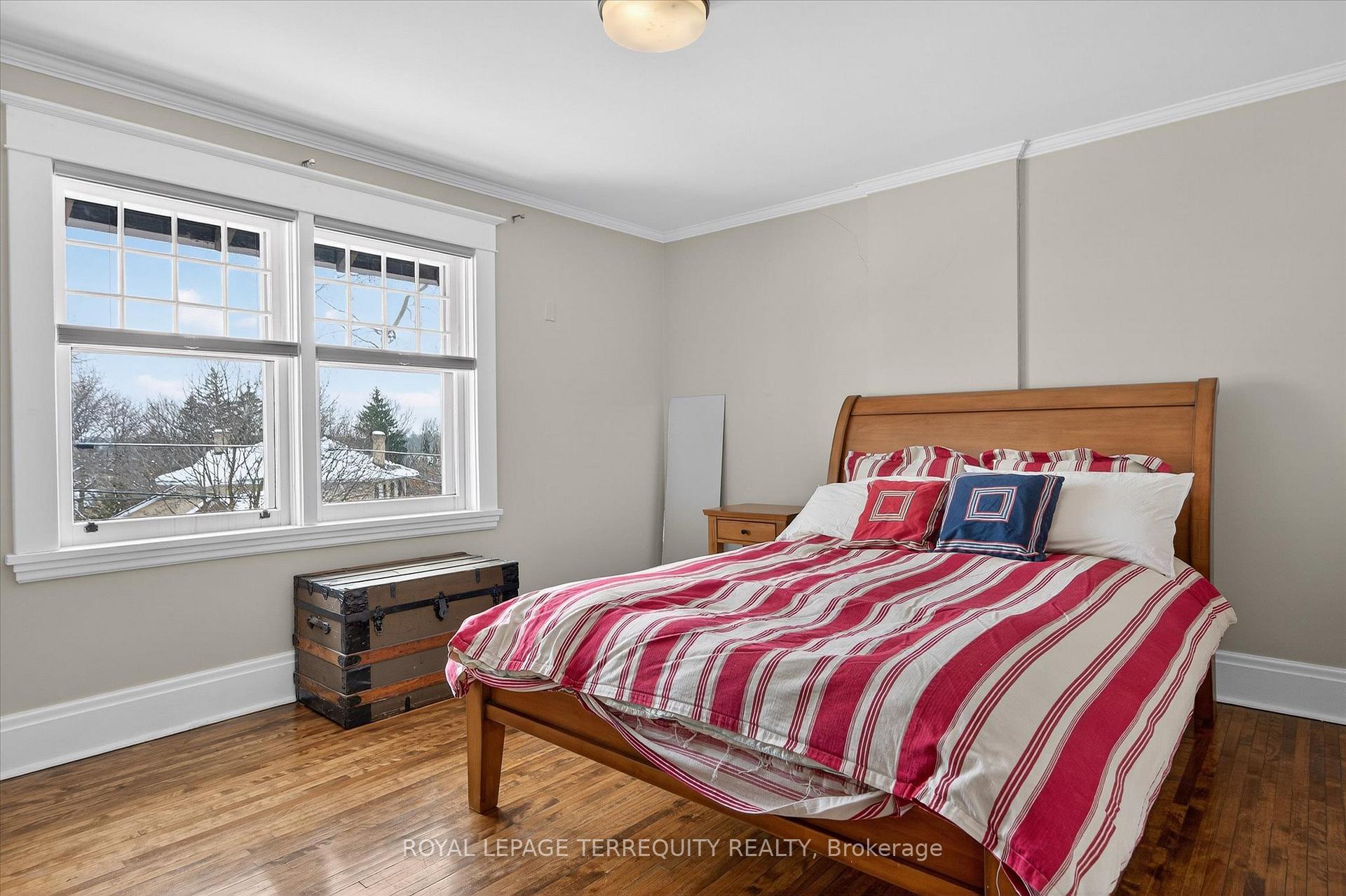 Photo 24 of 53 Benson Avenue, Peterborough, Northcrest Ward 5 — HOMEH