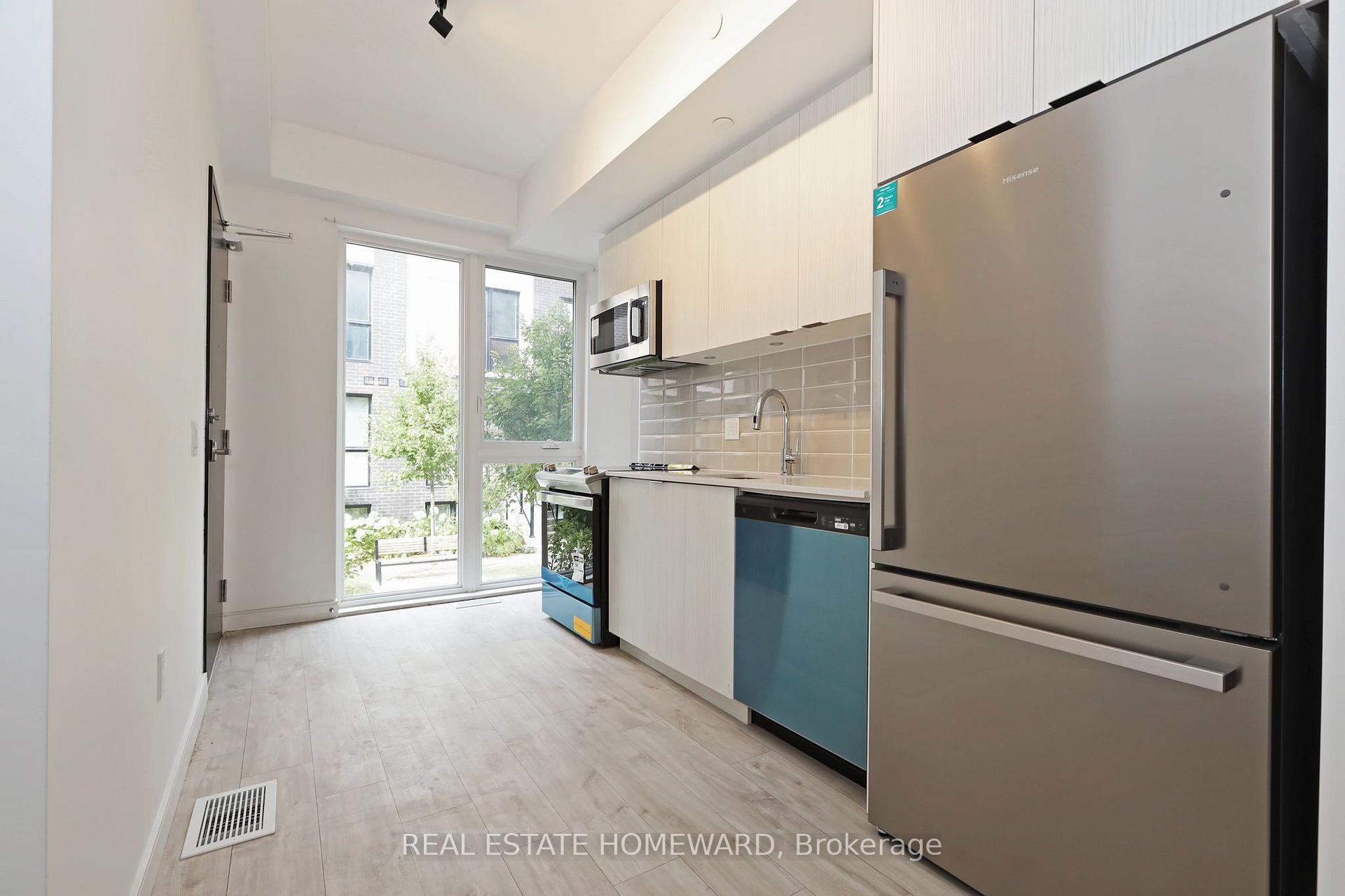 Photo 8 of Unit 16, 178 Clonmore Drive, Scarborough, Birchcliffe-Cliffside — HOMEH