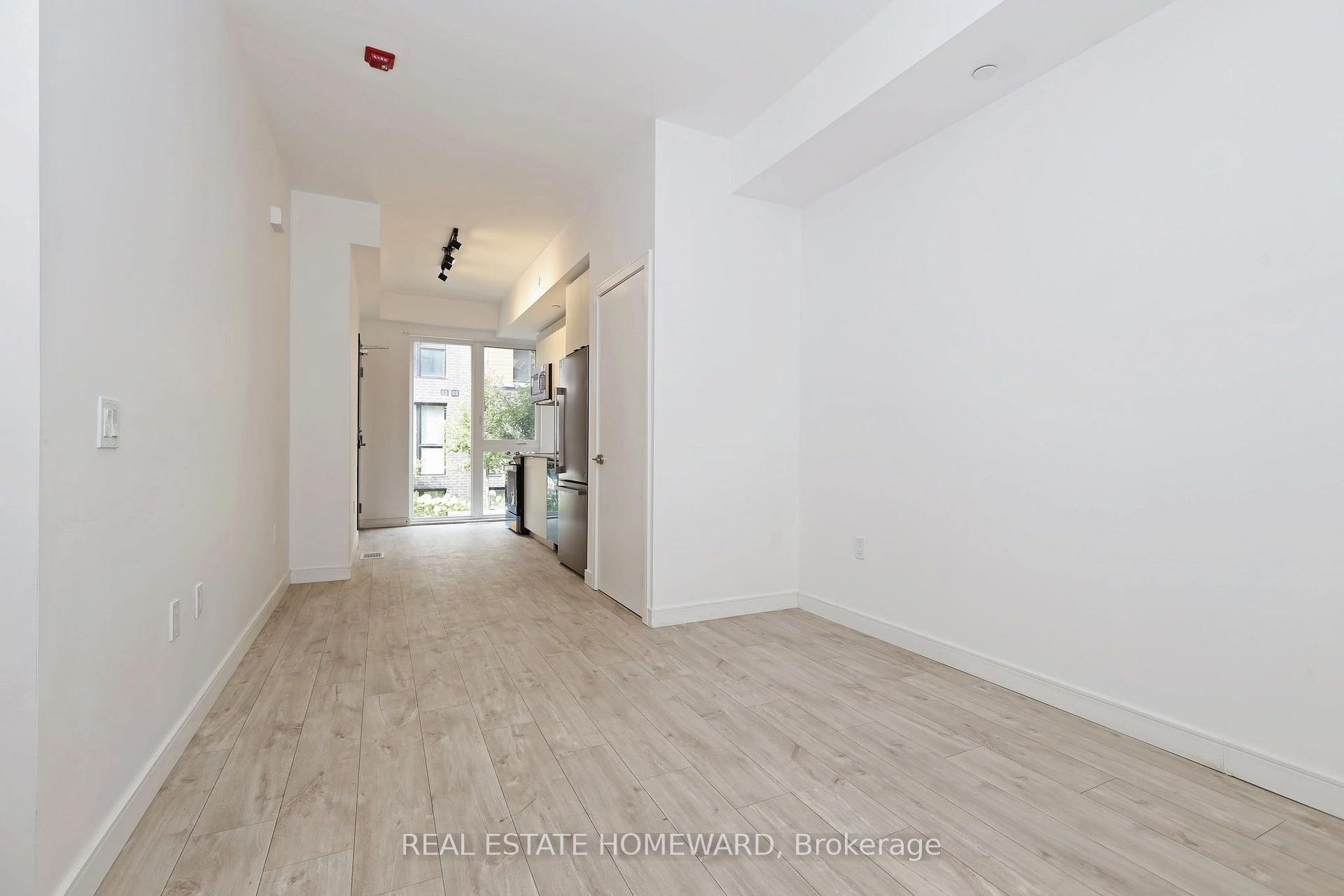Photo 17 of Unit 16, 178 Clonmore Drive, Scarborough, Birchcliffe-Cliffside — HOMEH