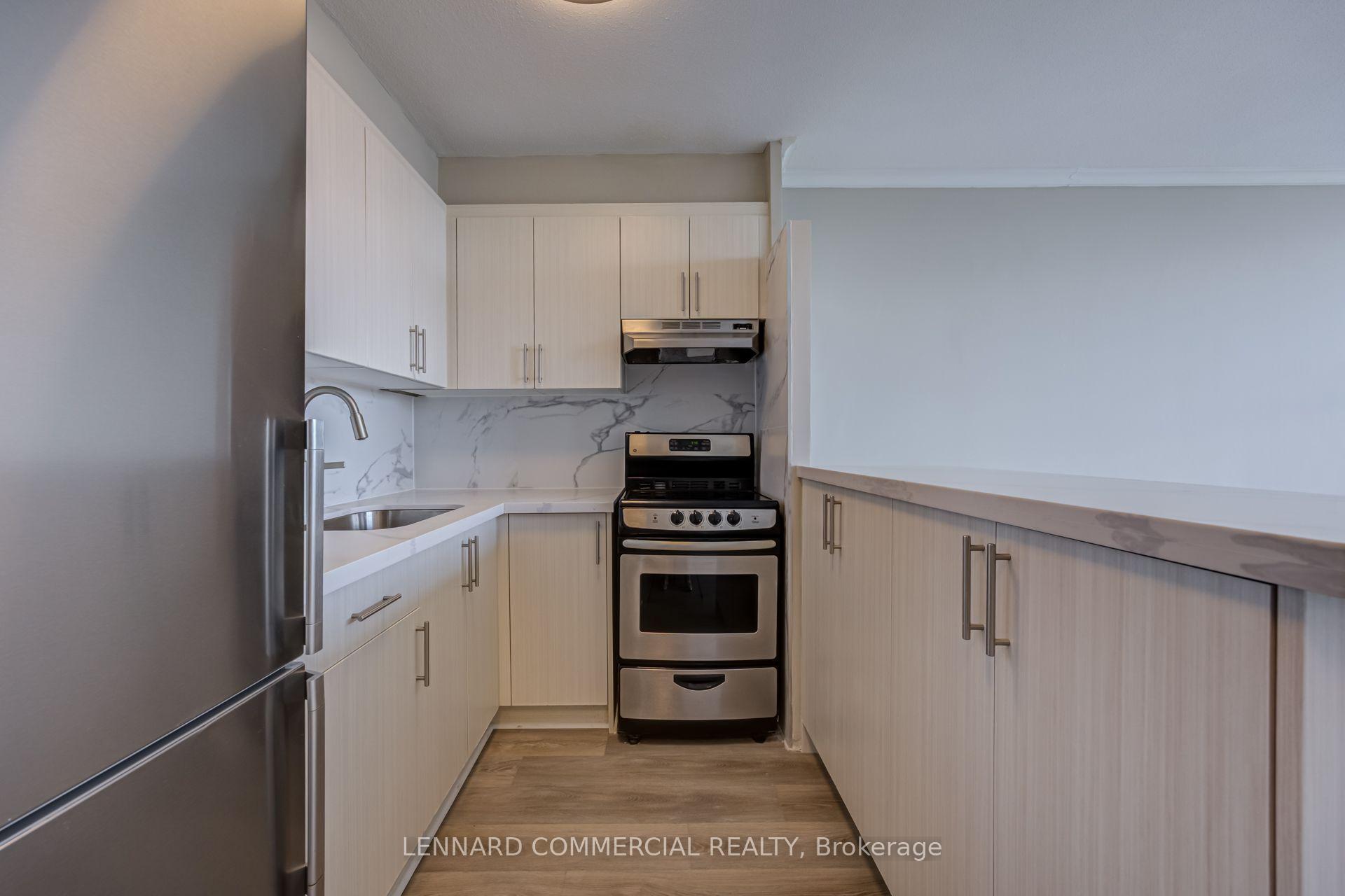 Photo 13 of Unit 2803, 40 Pleasant Boulevard, Toronto, Rosedale-Moore Park — HOMEH