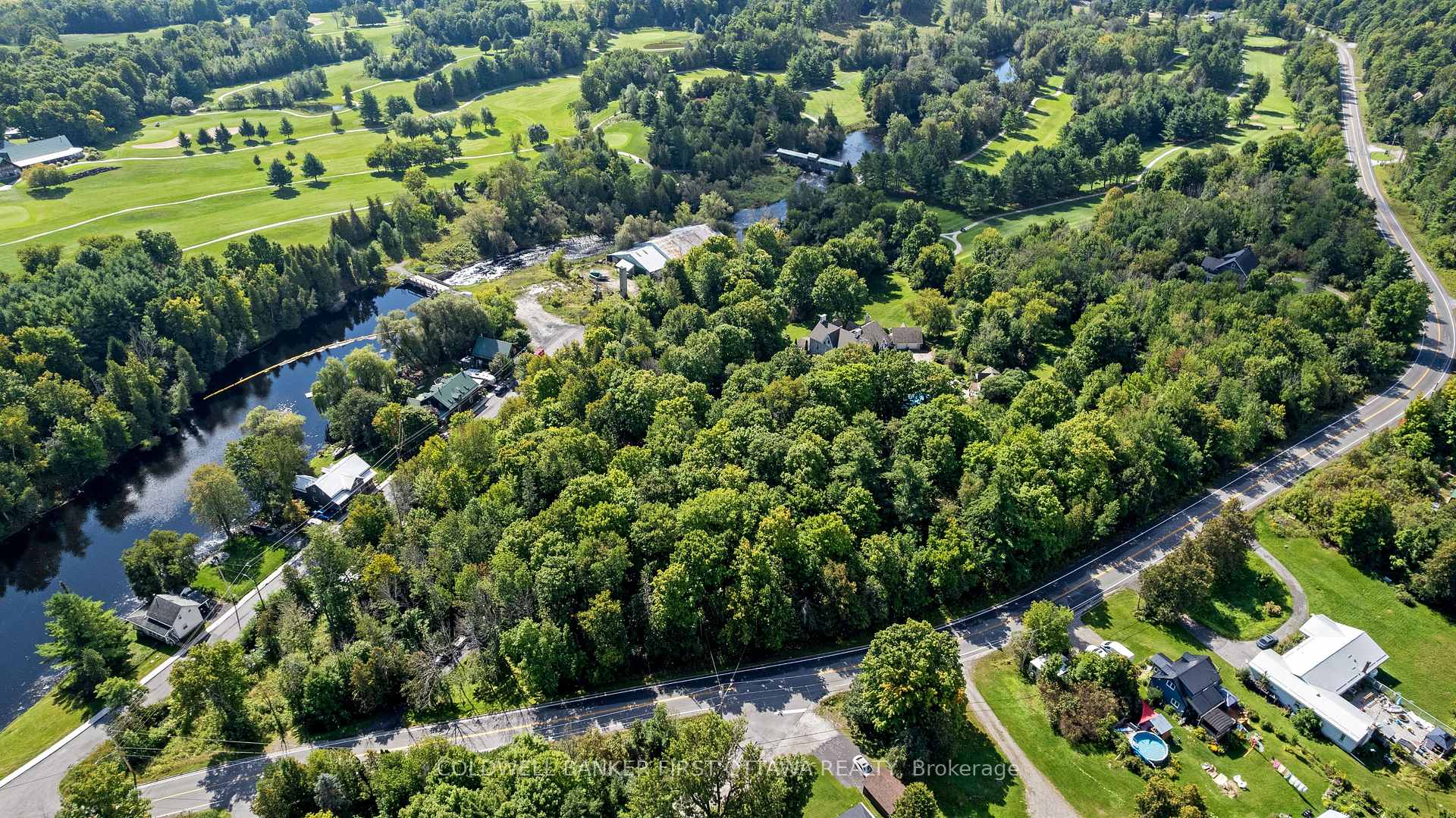Photo 4 of 131 Mill Street, Lanark Highlands, Lanark Highlands (Lanark Village) — HOMEH