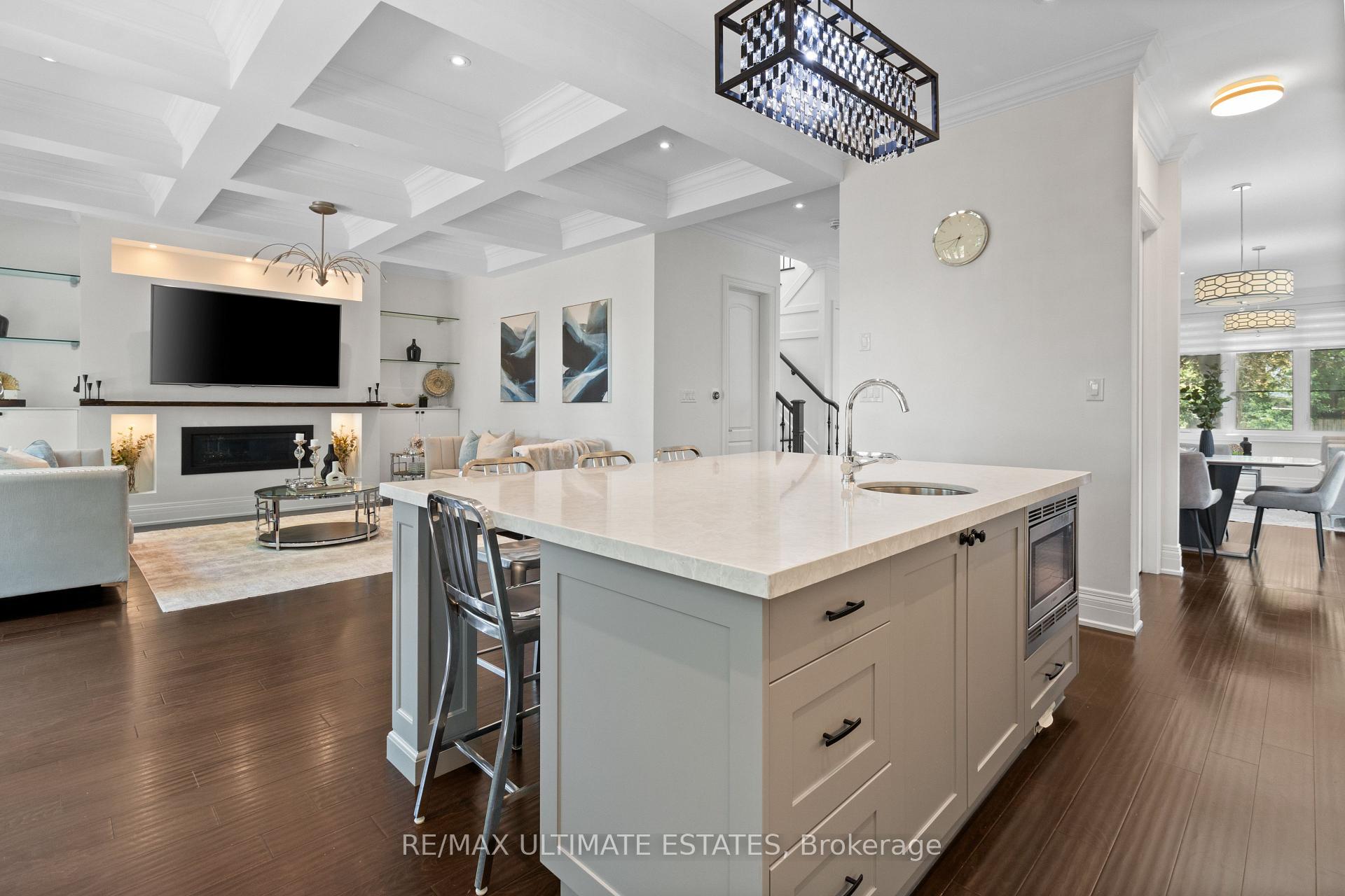 Photo 15 of 38 Devondale Avenue, North York, Newtonbrook West — HOMEH