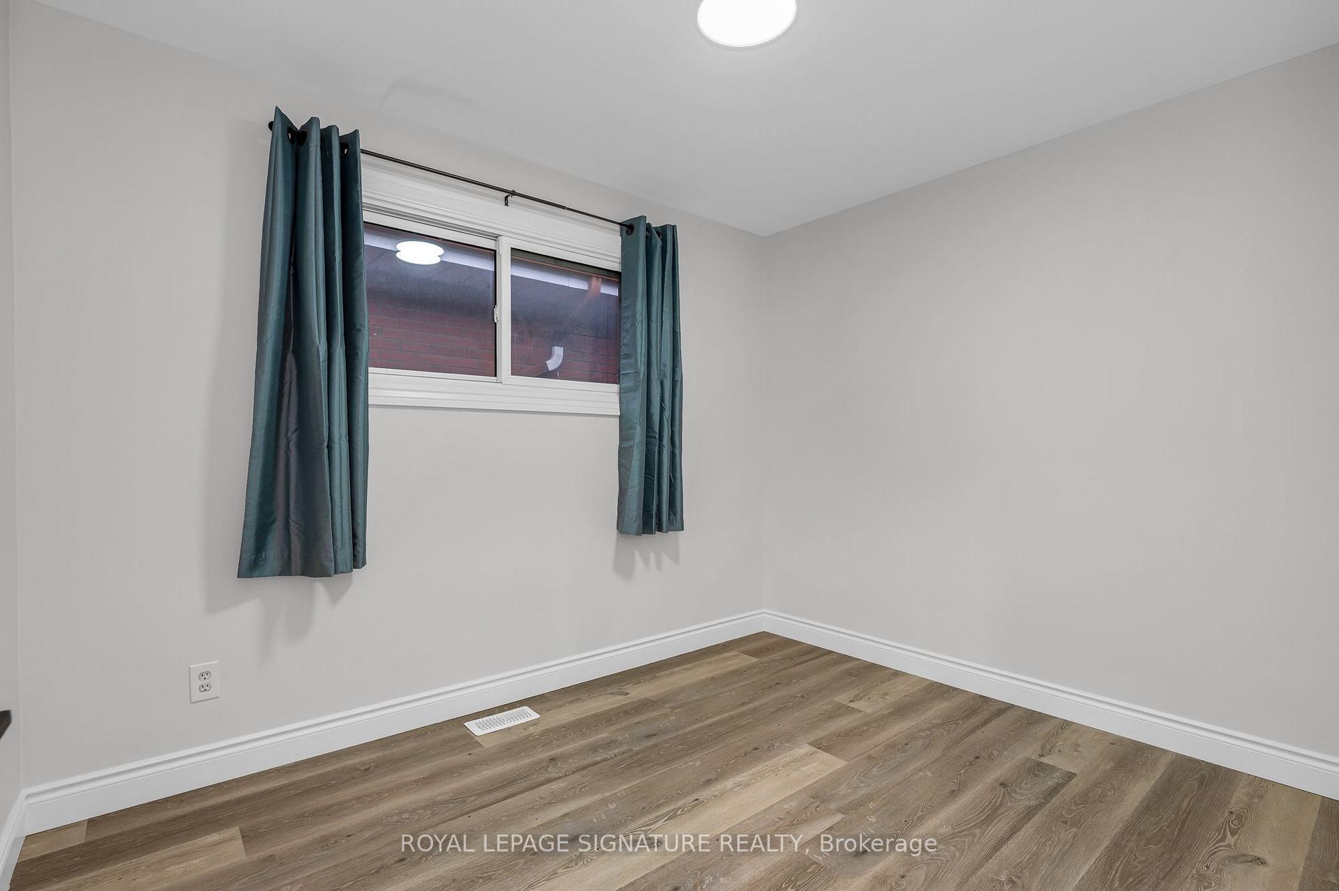Photo 5 of Unit Main, 515 Queensdale Avenue E, Hamilton, Eastmount — HOMEH