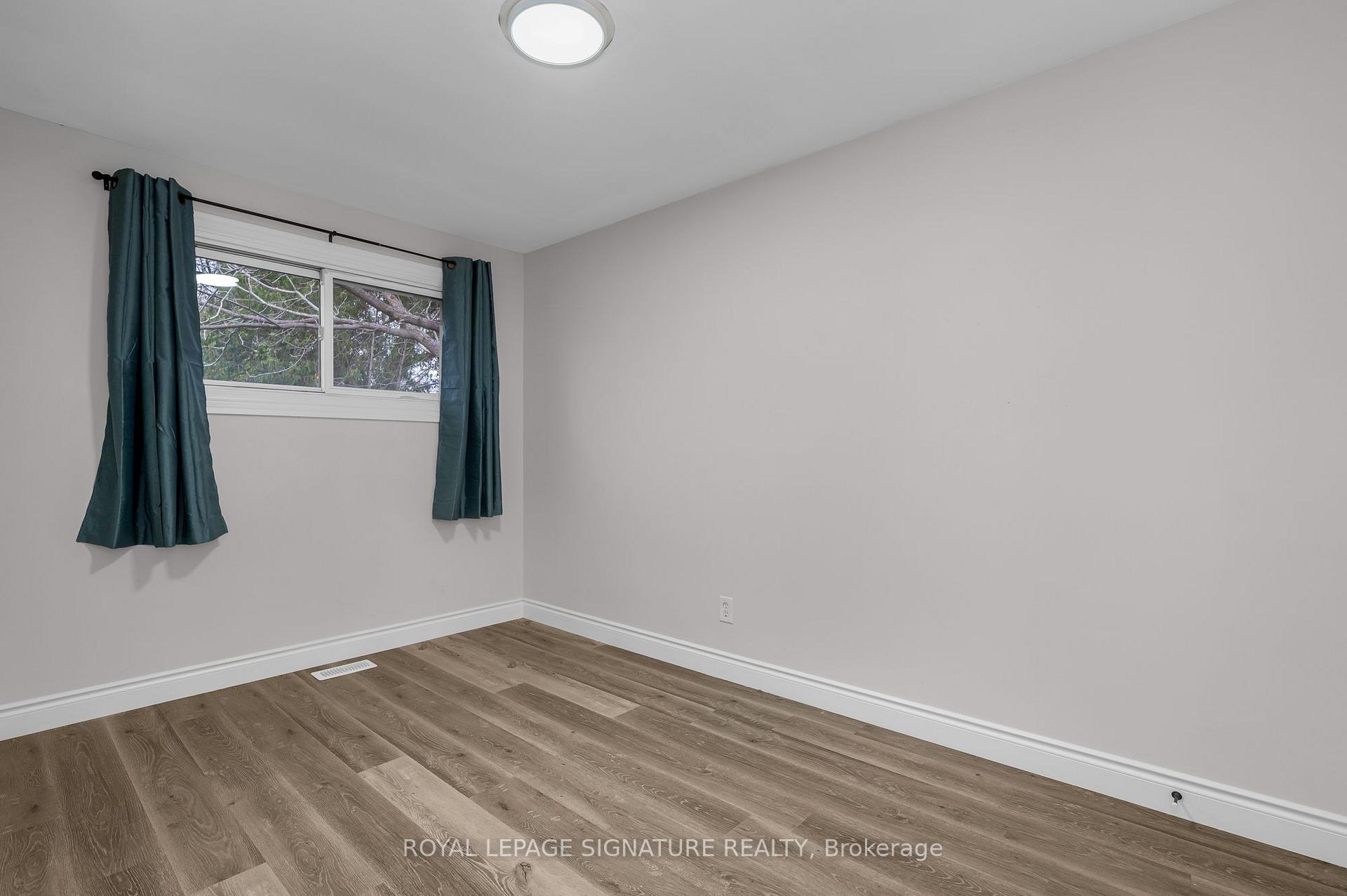 Photo 6 of Unit Main, 515 Queensdale Avenue E, Hamilton, Eastmount — HOMEH