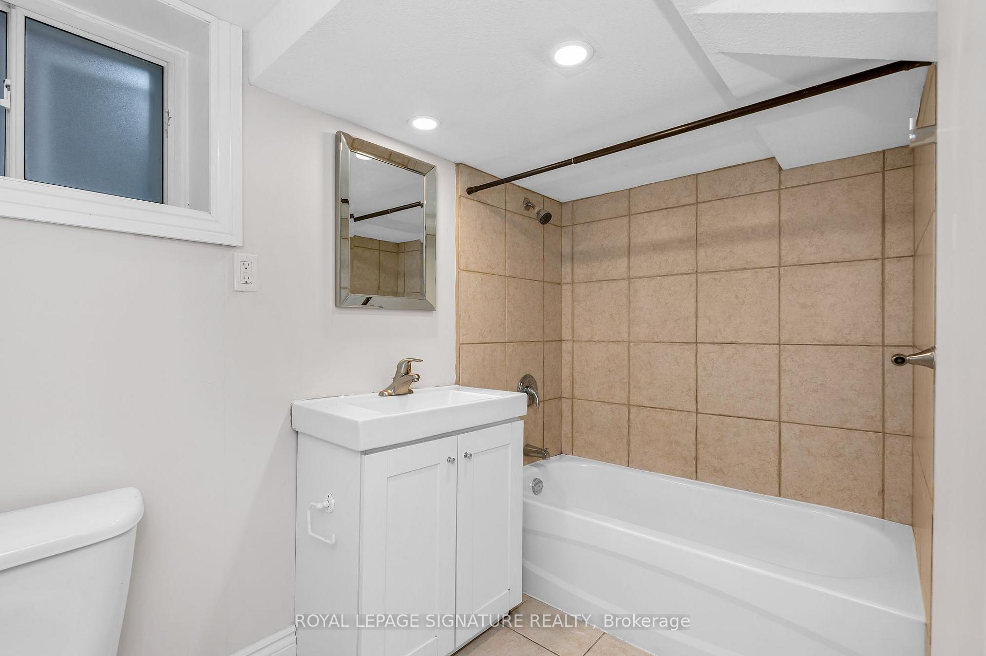 Photo 13 of Unit Main, 515 Queensdale Avenue E, Hamilton, Eastmount — HOMEH