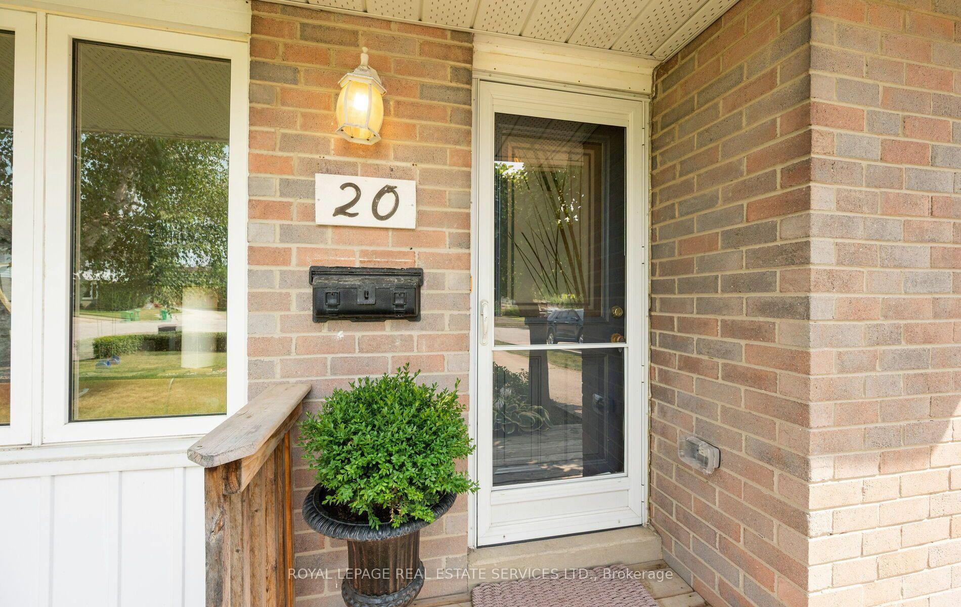 Photo 5 of 20 Glengrove Court, Brampton, Northgate — HOMEH