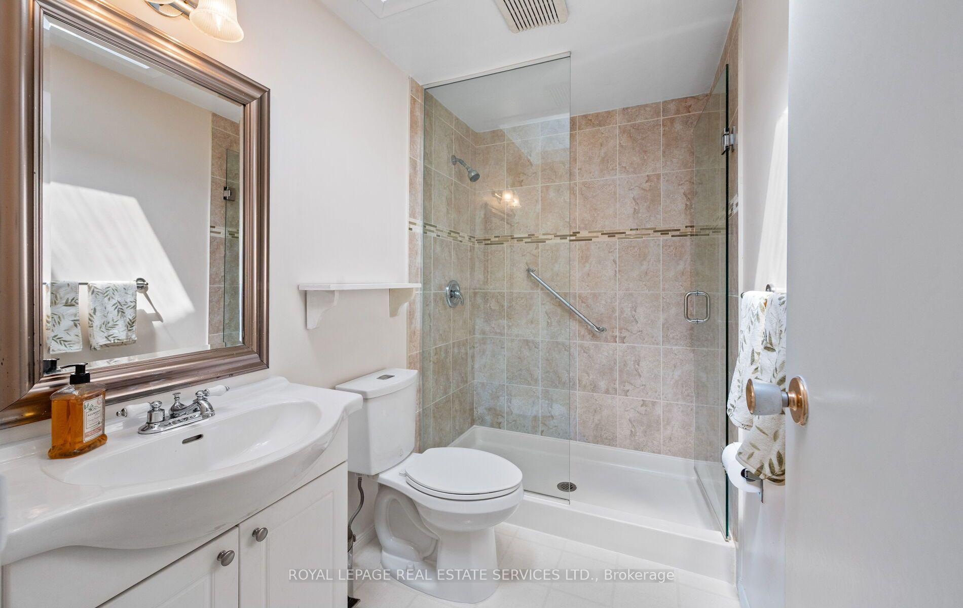 Photo 32 of 20 Glengrove Court, Brampton, Northgate — HOMEH