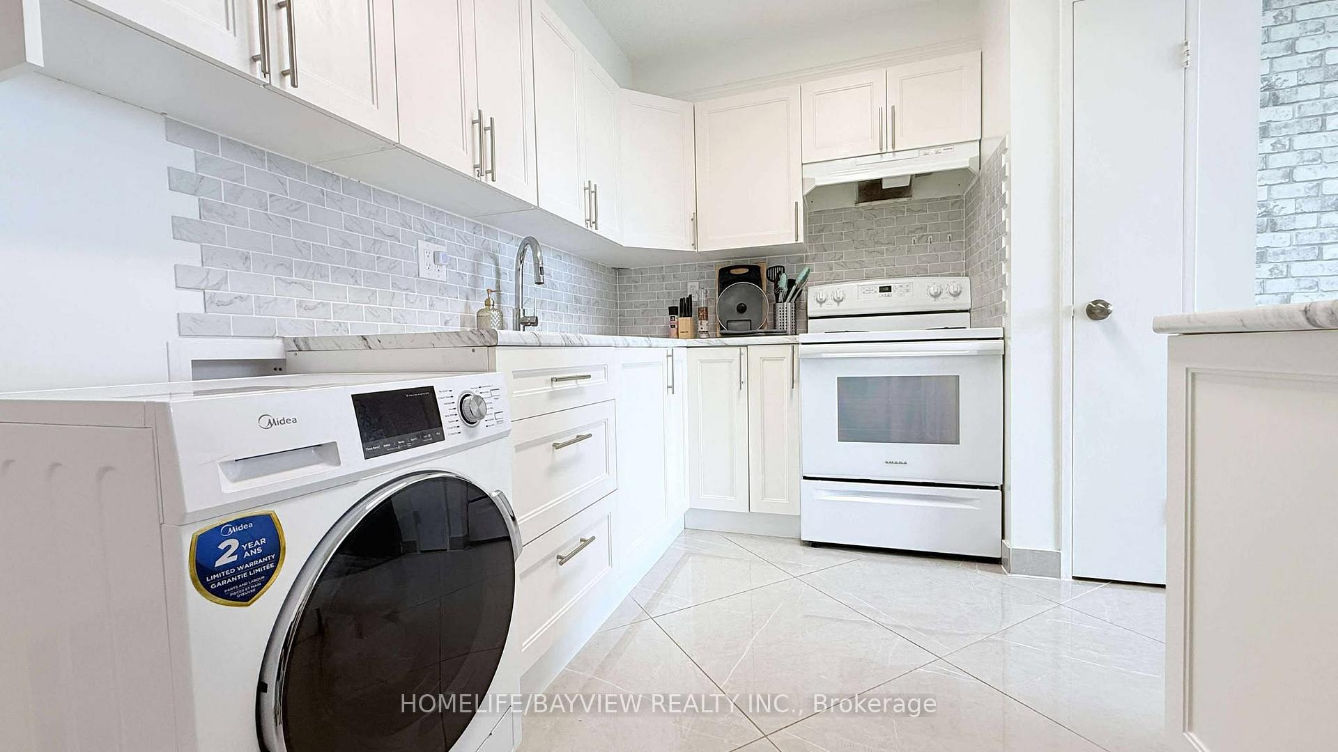 Photo of Unit 909, 4645 Jane Street