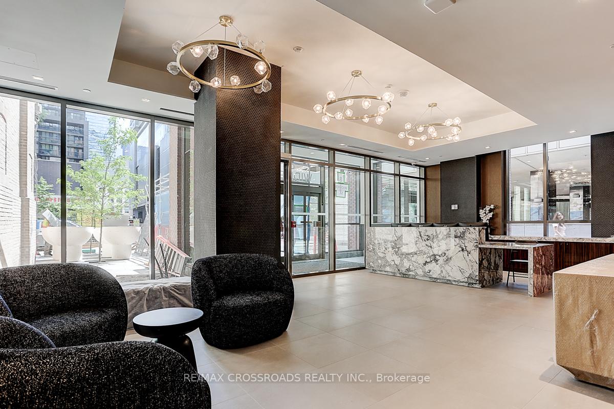 Photo 3 of Unit 1911, 8 Widmer Street, Toronto, Waterfront Communities — HOMEH
