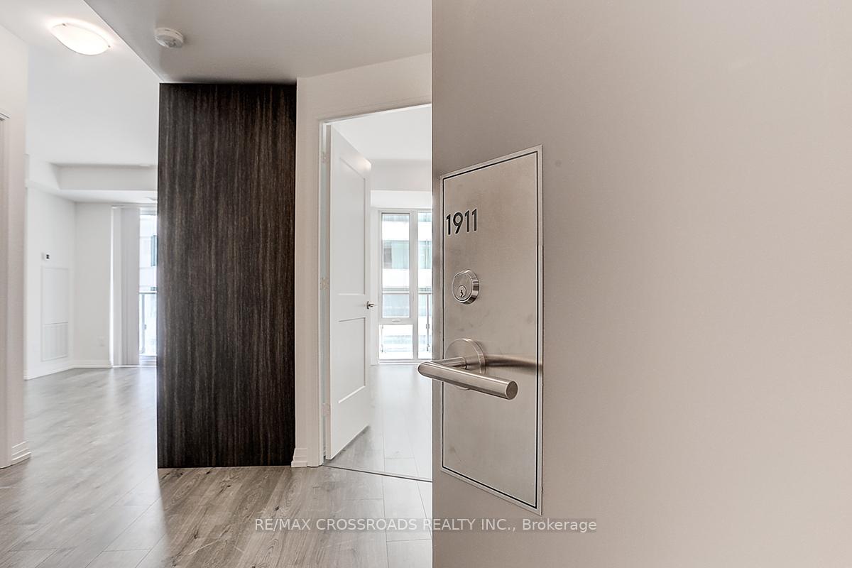 Photo 6 of Unit 1911, 8 Widmer Street, Toronto, Waterfront Communities — HOMEH