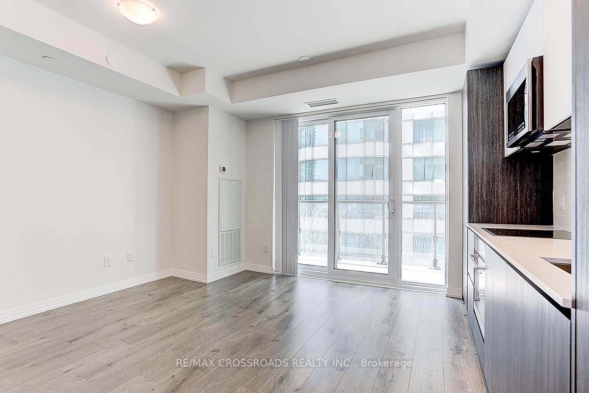 Photo 11 of Unit 1911, 8 Widmer Street, Toronto, Waterfront Communities — HOMEH