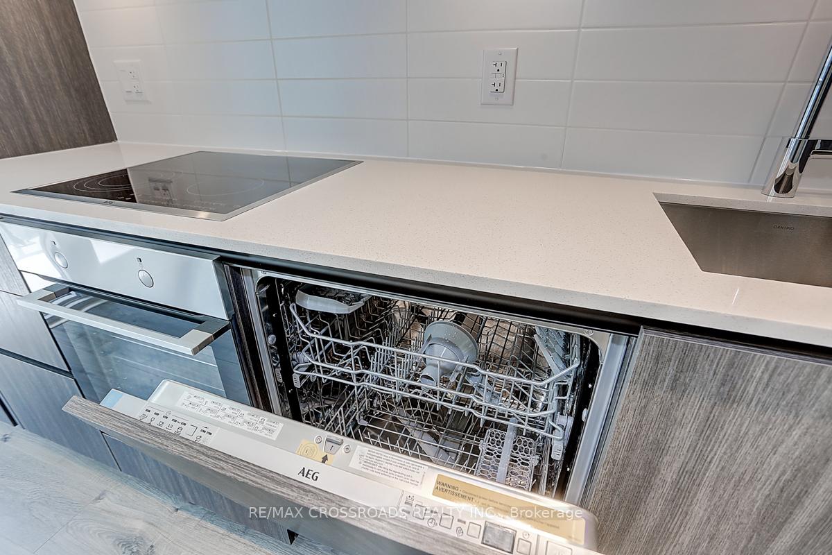 Photo 21 of Unit 1911, 8 Widmer Street, Toronto, Waterfront Communities — HOMEH