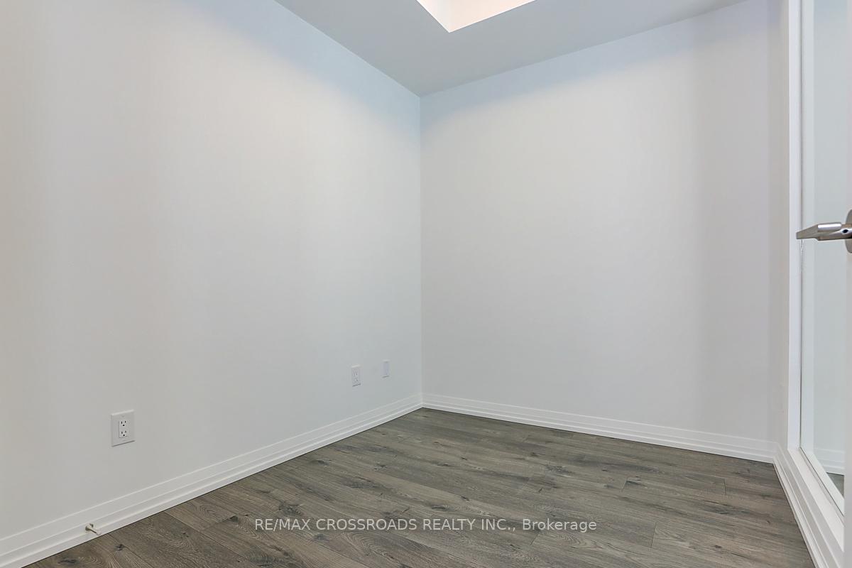 Photo 24 of Unit 1911, 8 Widmer Street, Toronto, Waterfront Communities — HOMEH