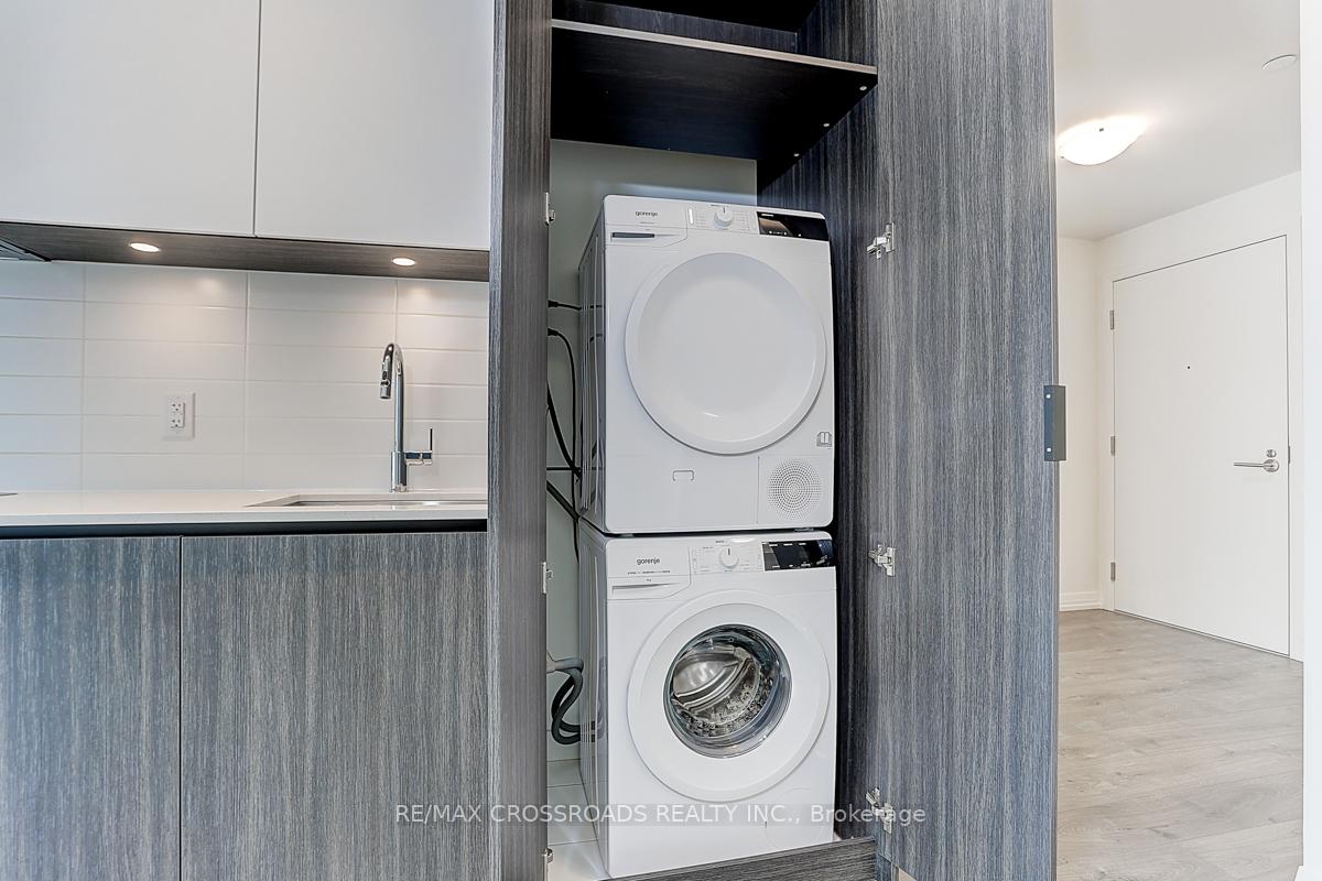Photo 33 of Unit 1911, 8 Widmer Street, Toronto, Waterfront Communities — HOMEH