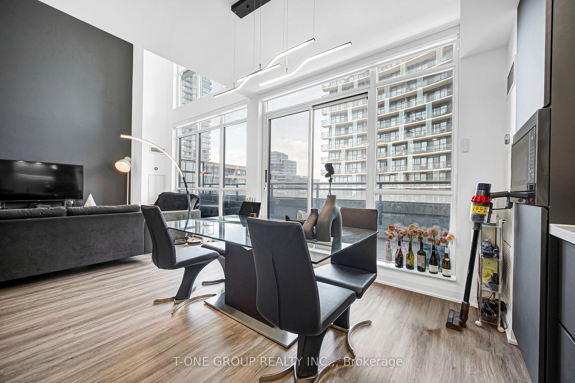 Photo 13 of Unit 829, 8 Telegram Mews, Toronto, Waterfront Communities — HOMEH