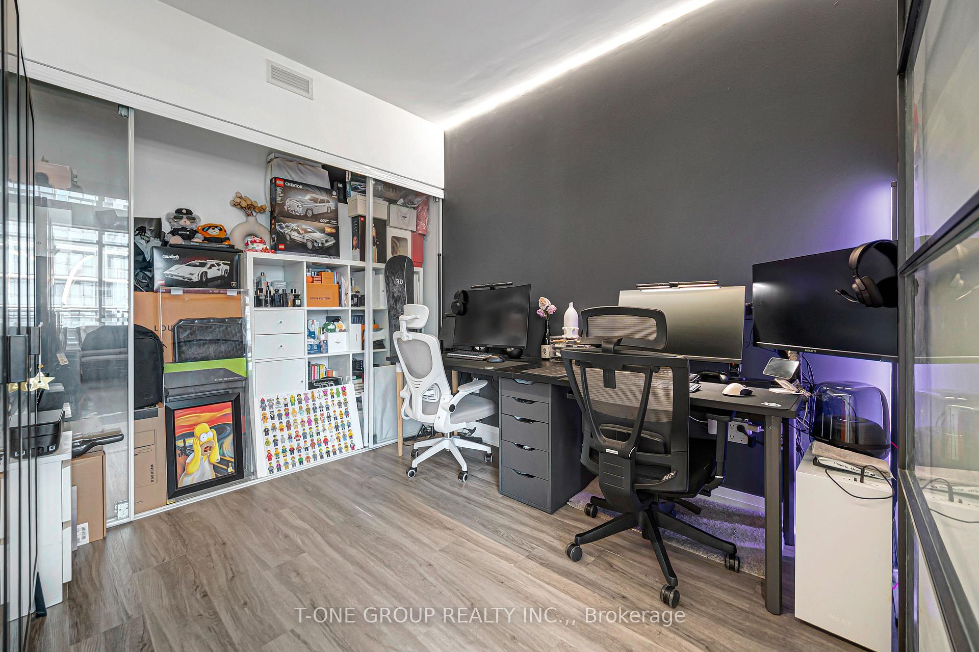 Photo 16 of Unit 829, 8 Telegram Mews, Toronto, Waterfront Communities — HOMEH