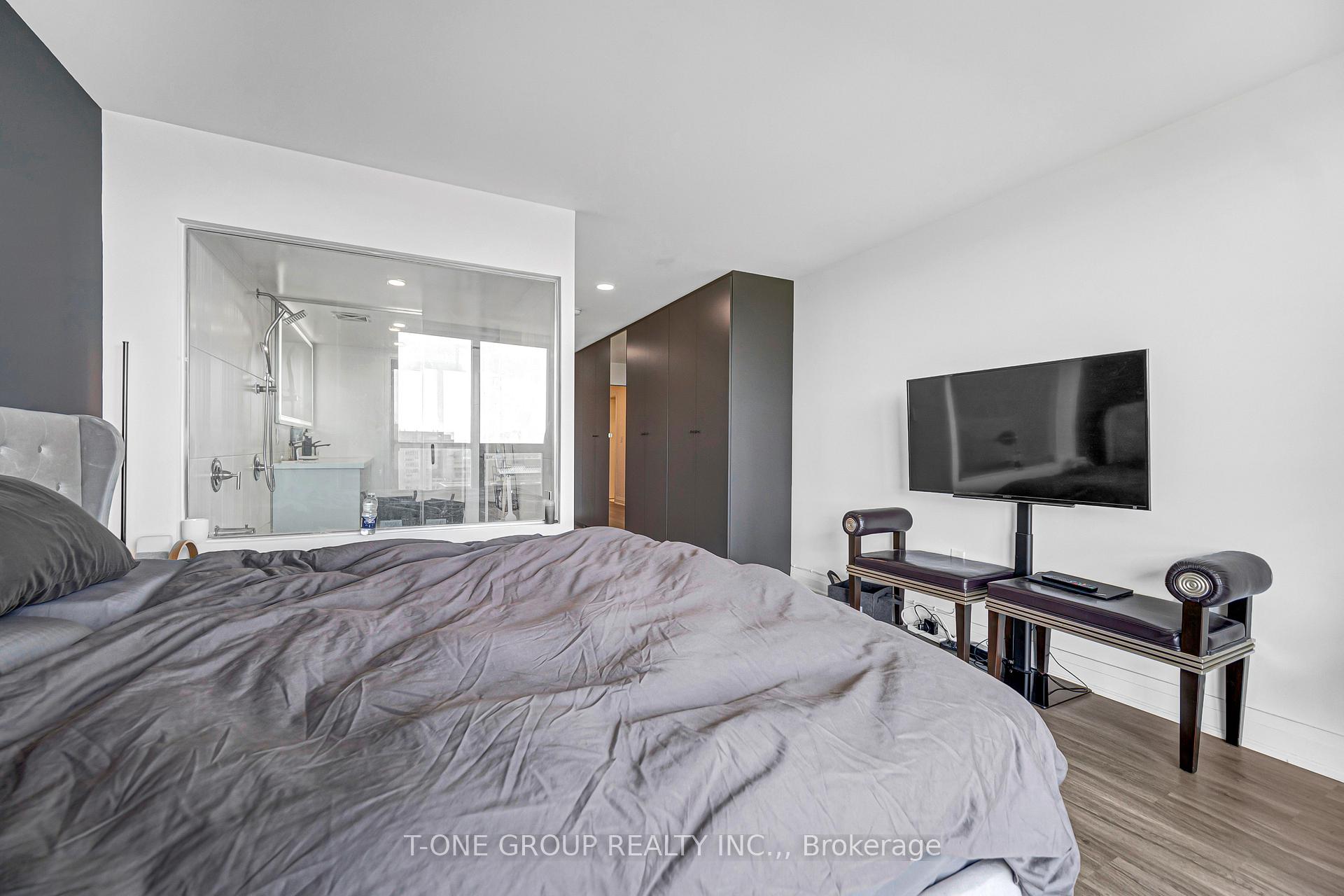 Photo 23 of Unit 829, 8 Telegram Mews, Toronto, Waterfront Communities — HOMEH