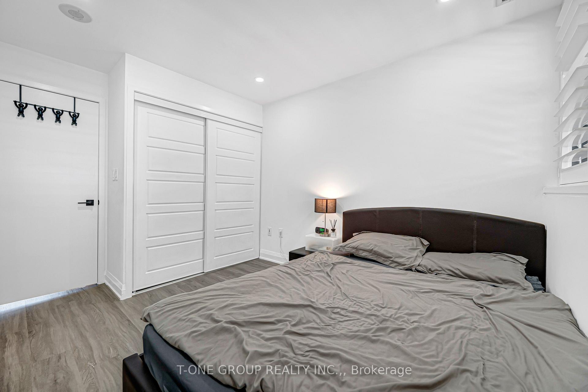 Photo 27 of Unit 829, 8 Telegram Mews, Toronto, Waterfront Communities — HOMEH
