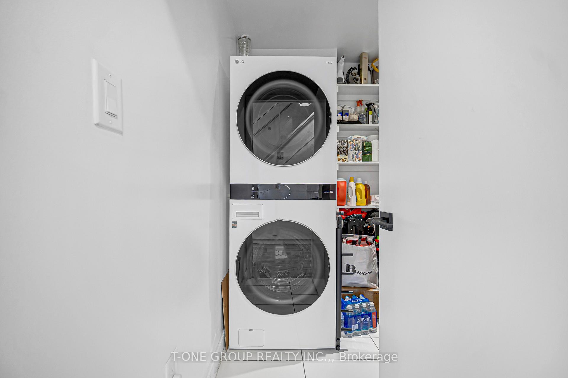 Photo 30 of Unit 829, 8 Telegram Mews, Toronto, Waterfront Communities — HOMEH