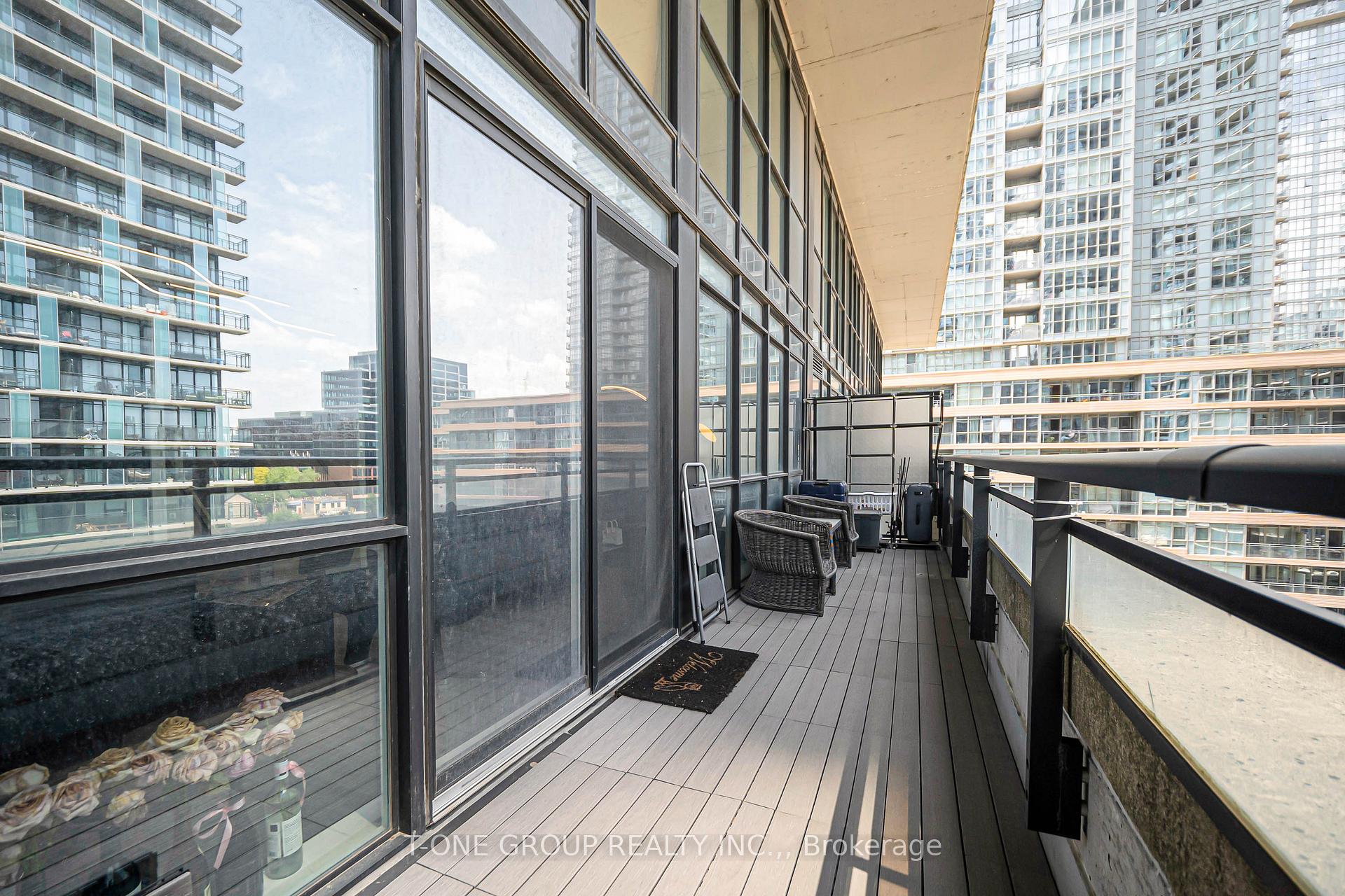 Photo 31 of Unit 829, 8 Telegram Mews, Toronto, Waterfront Communities — HOMEH