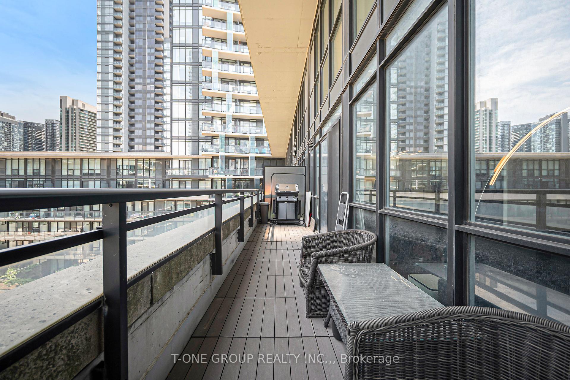 Photo 32 of Unit 829, 8 Telegram Mews, Toronto, Waterfront Communities — HOMEH
