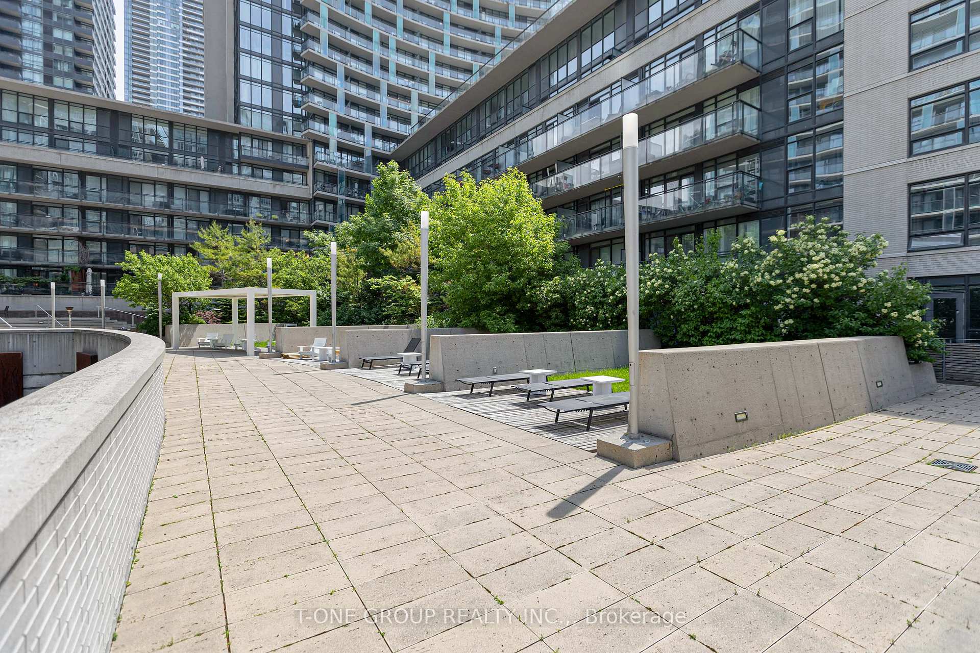 Photo 34 of Unit 829, 8 Telegram Mews, Toronto, Waterfront Communities — HOMEH