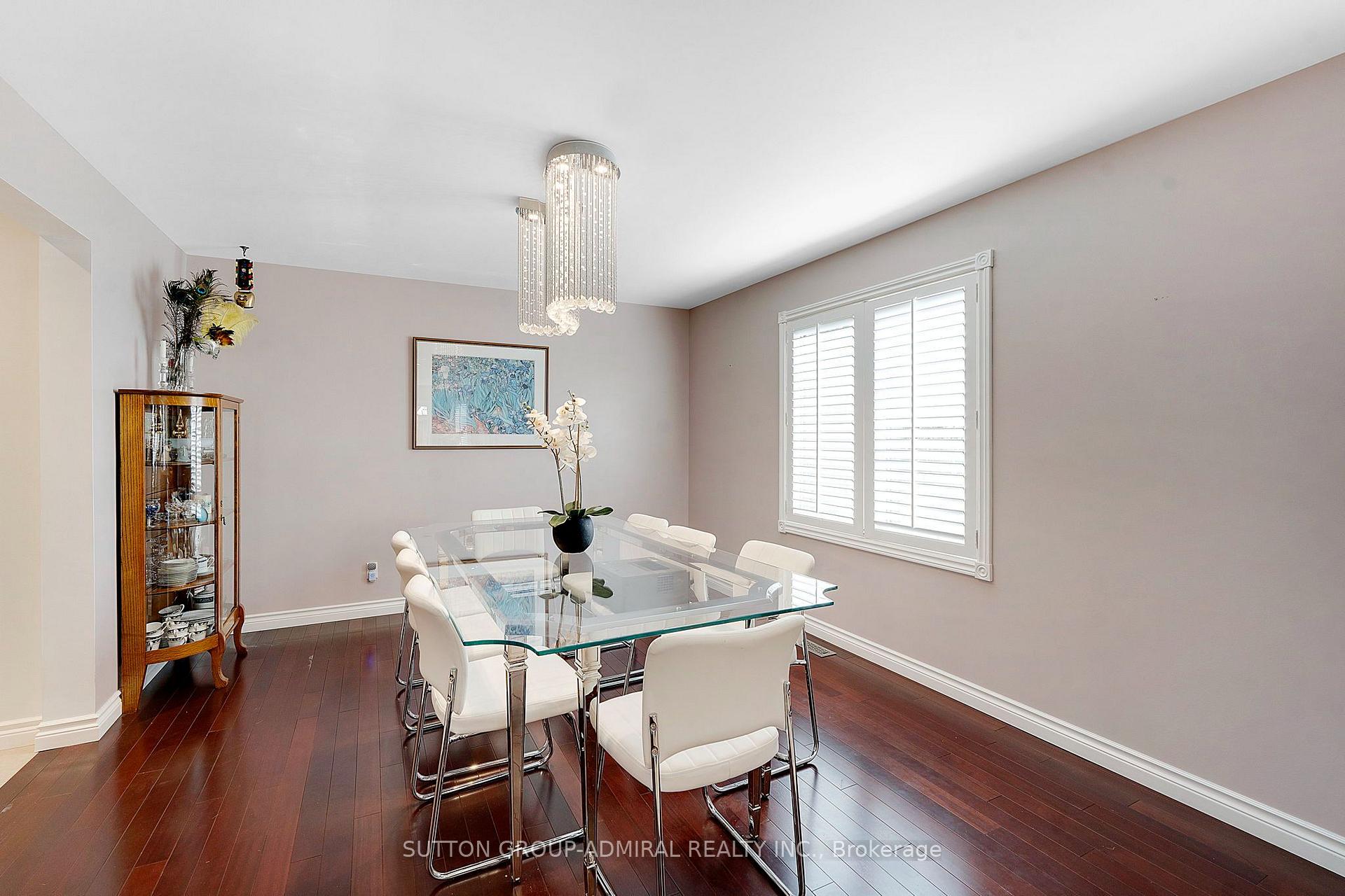 Photo 15 of 26 Albery Crescent, Aurora, Aurora Highlands — HOMEH